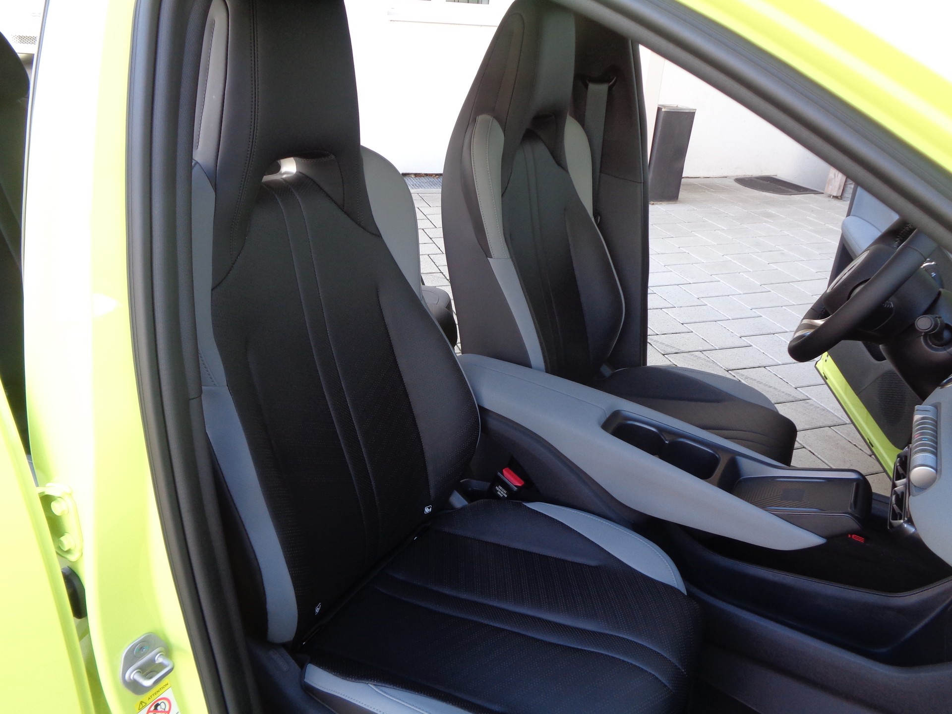 BYD Dolphin Surf 43 kWh Comfort - 14