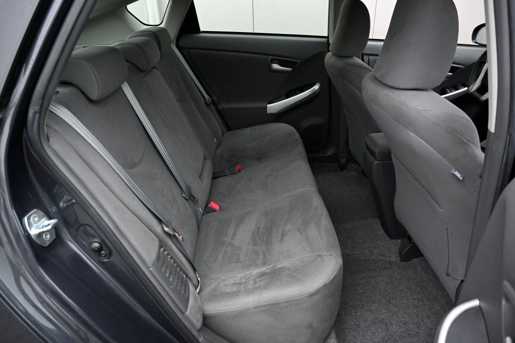 TOYOTA Prius 1.8 16V HSD Luna - 8