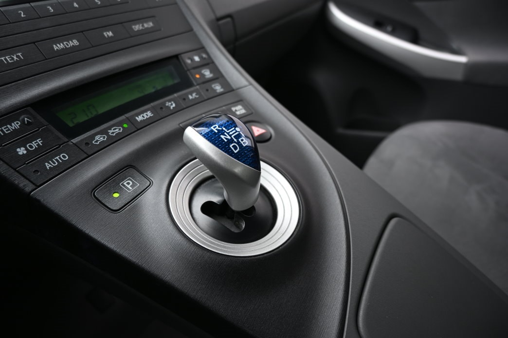 TOYOTA Prius 1.8 16V HSD Luna - 10