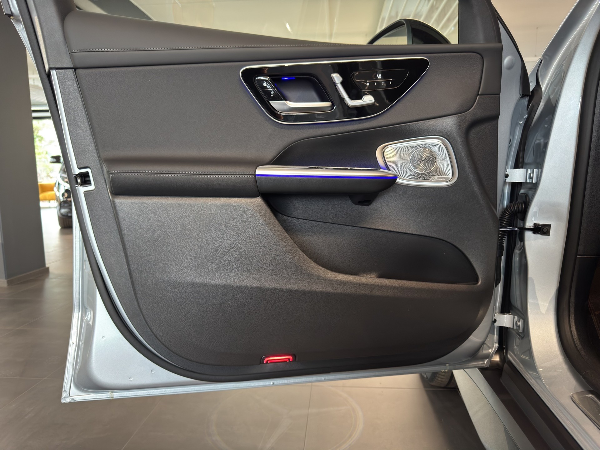 MERCEDES-BENZ GLC 220 d 4Matic 9G-Tronic - 12