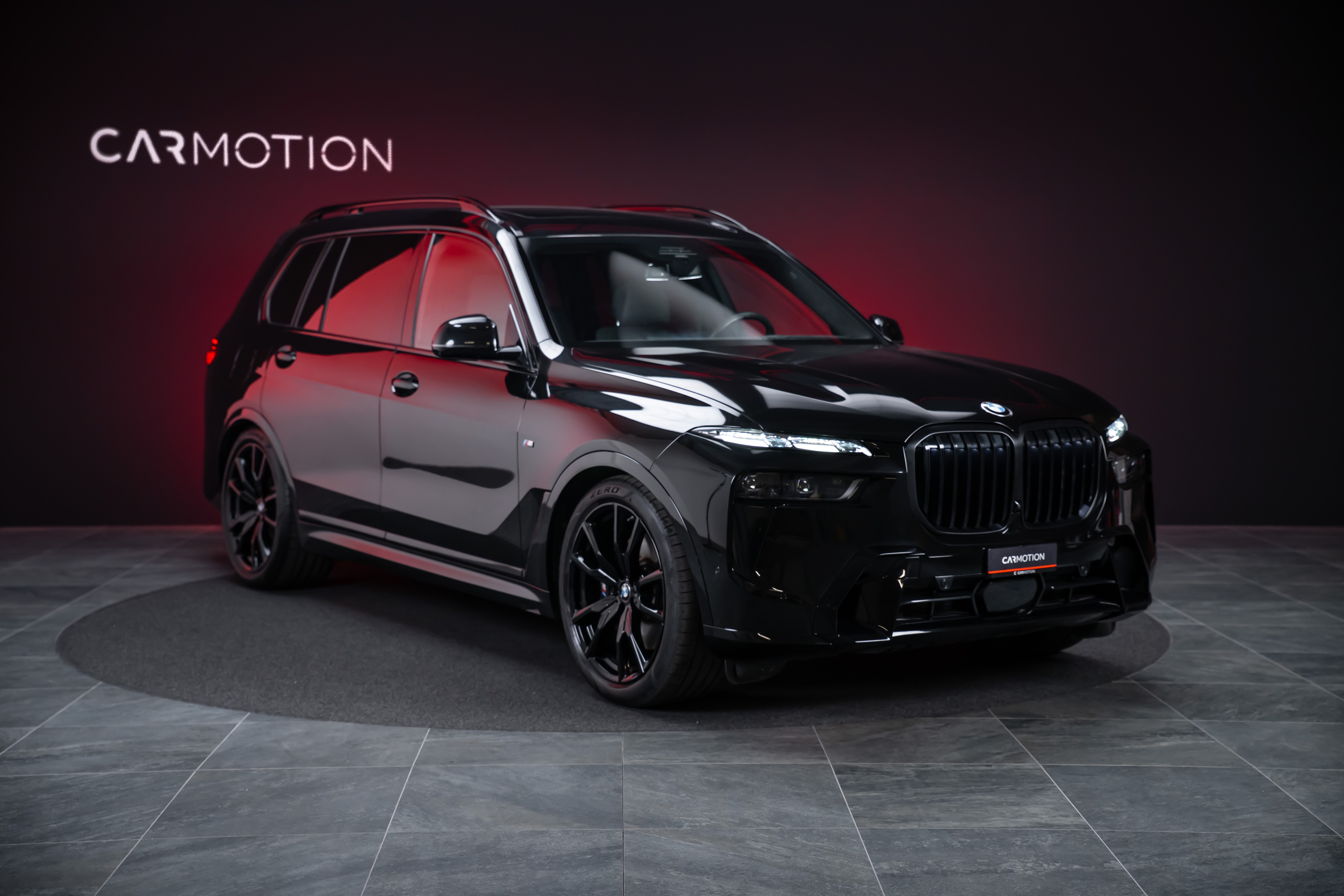 X7 40d xDrive SAG M Sport / Iconic Glow / Panorama-Glasdach / 360°Kamera /