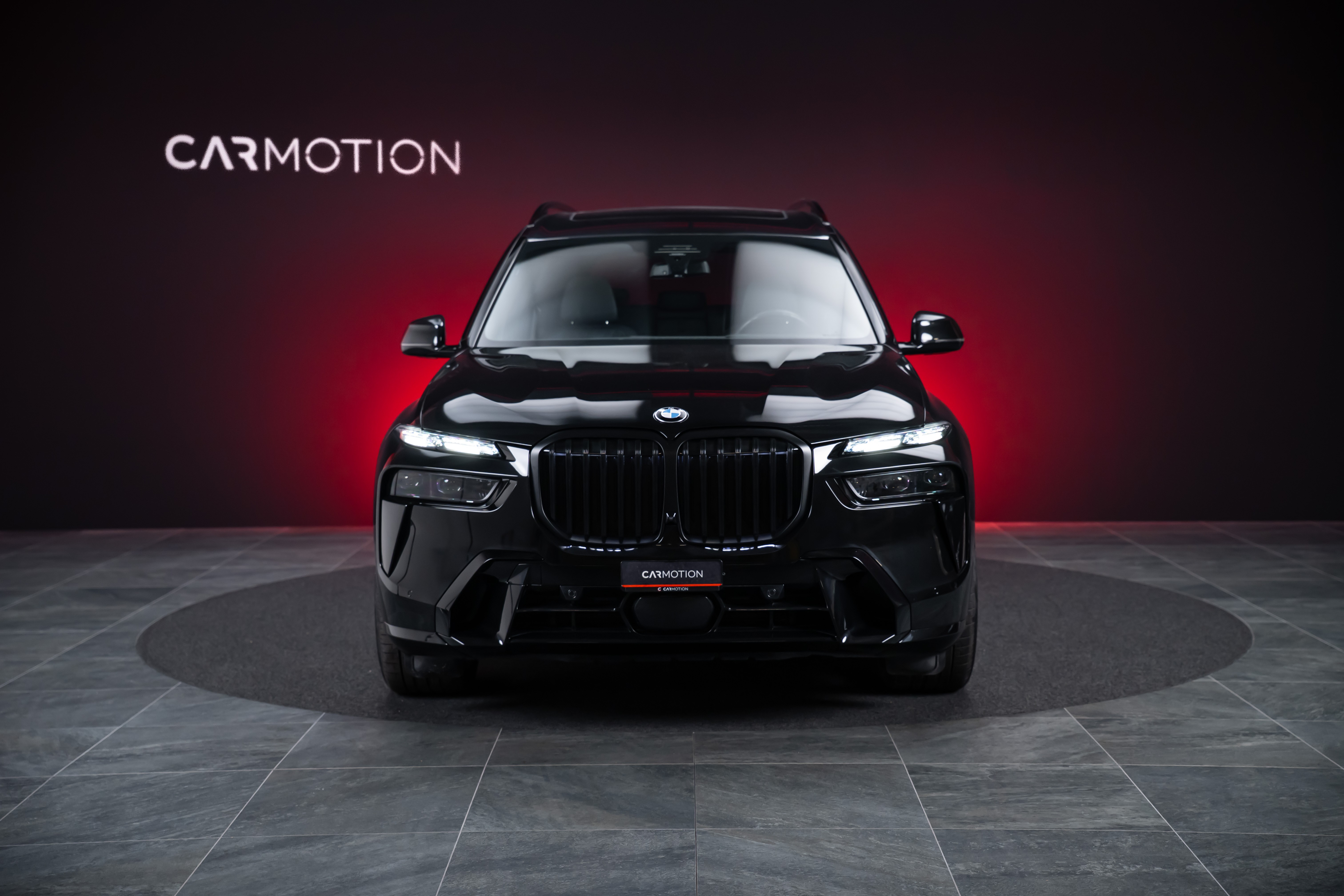 X7 40d xDrive SAG M Sport / Iconic Glow / Panorama-Glasdach / 360°Kamera /