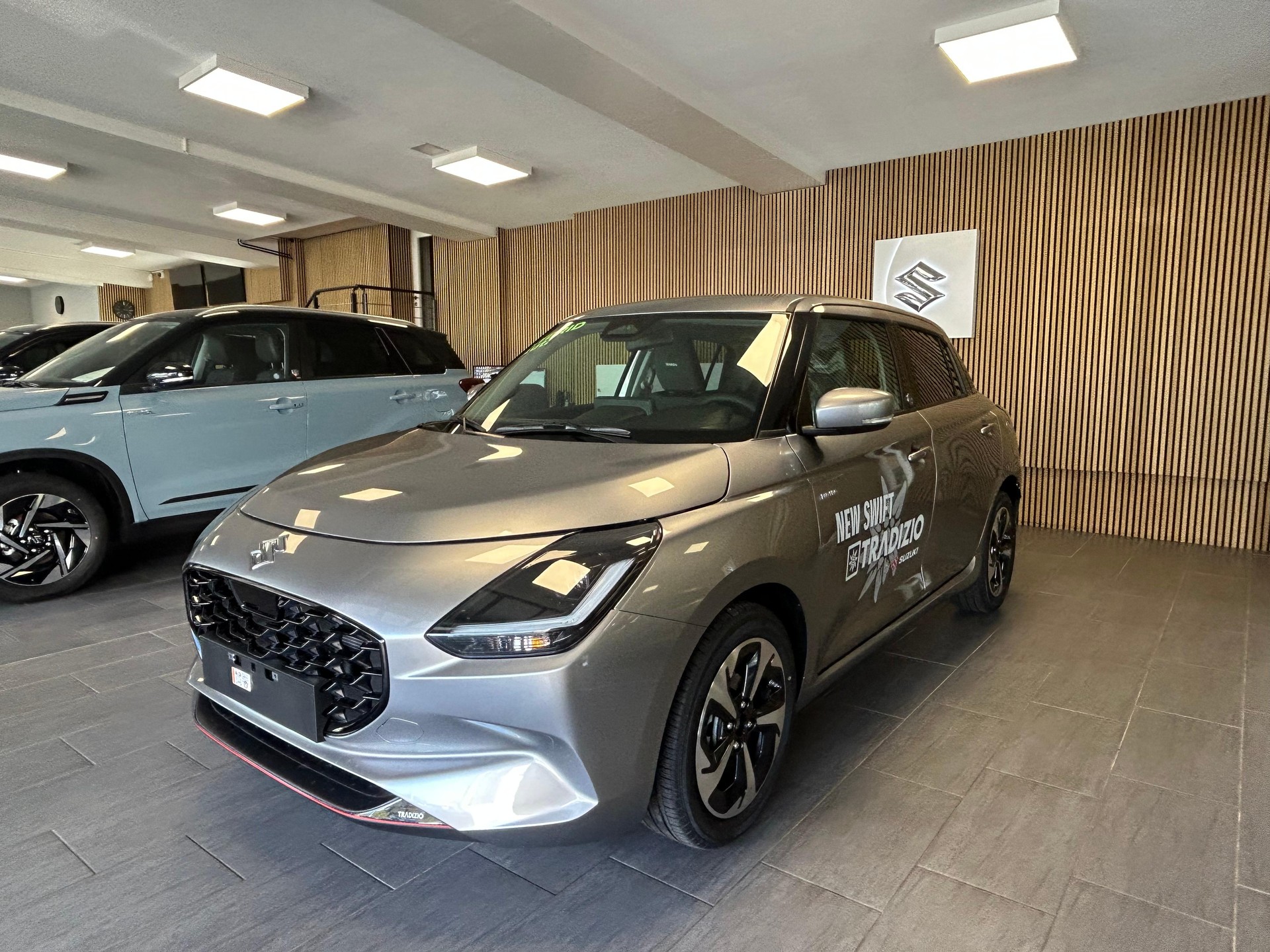 SUZUKI Swift 1.2 Tradizio Hybrid - 4