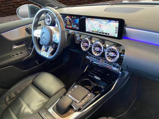 MERCEDES-BENZ A 45 S AMG 4Matic+ - 15