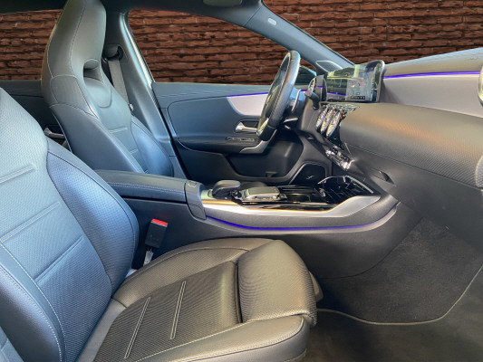 MERCEDES-BENZ A 45 S AMG 4Matic+ - 12