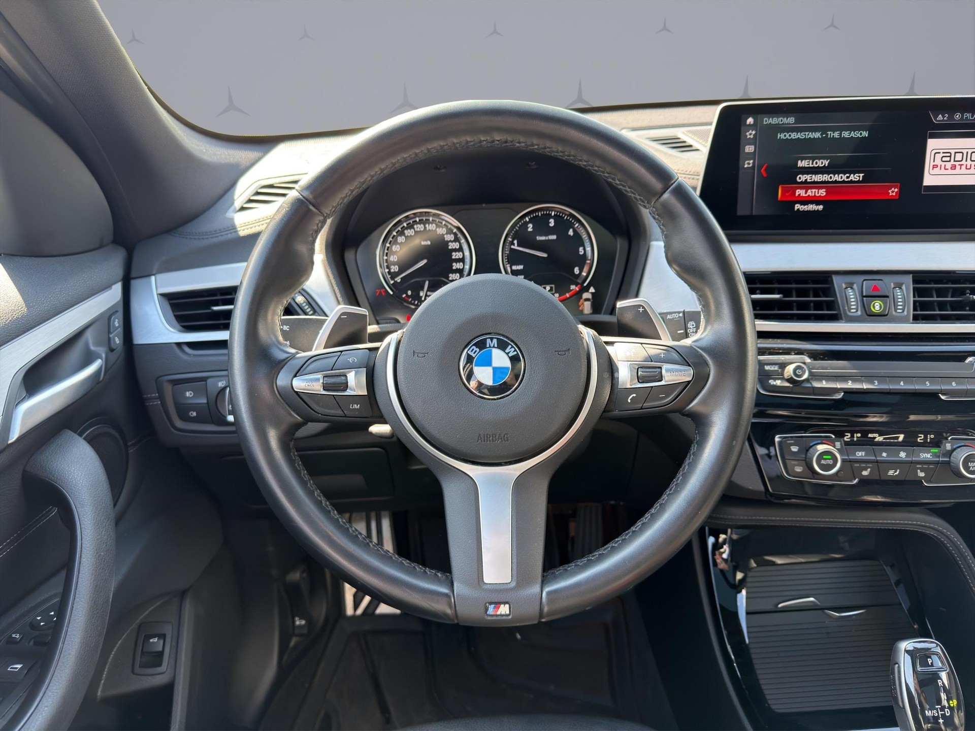 BMW X1 20d xDrive SAG - 12