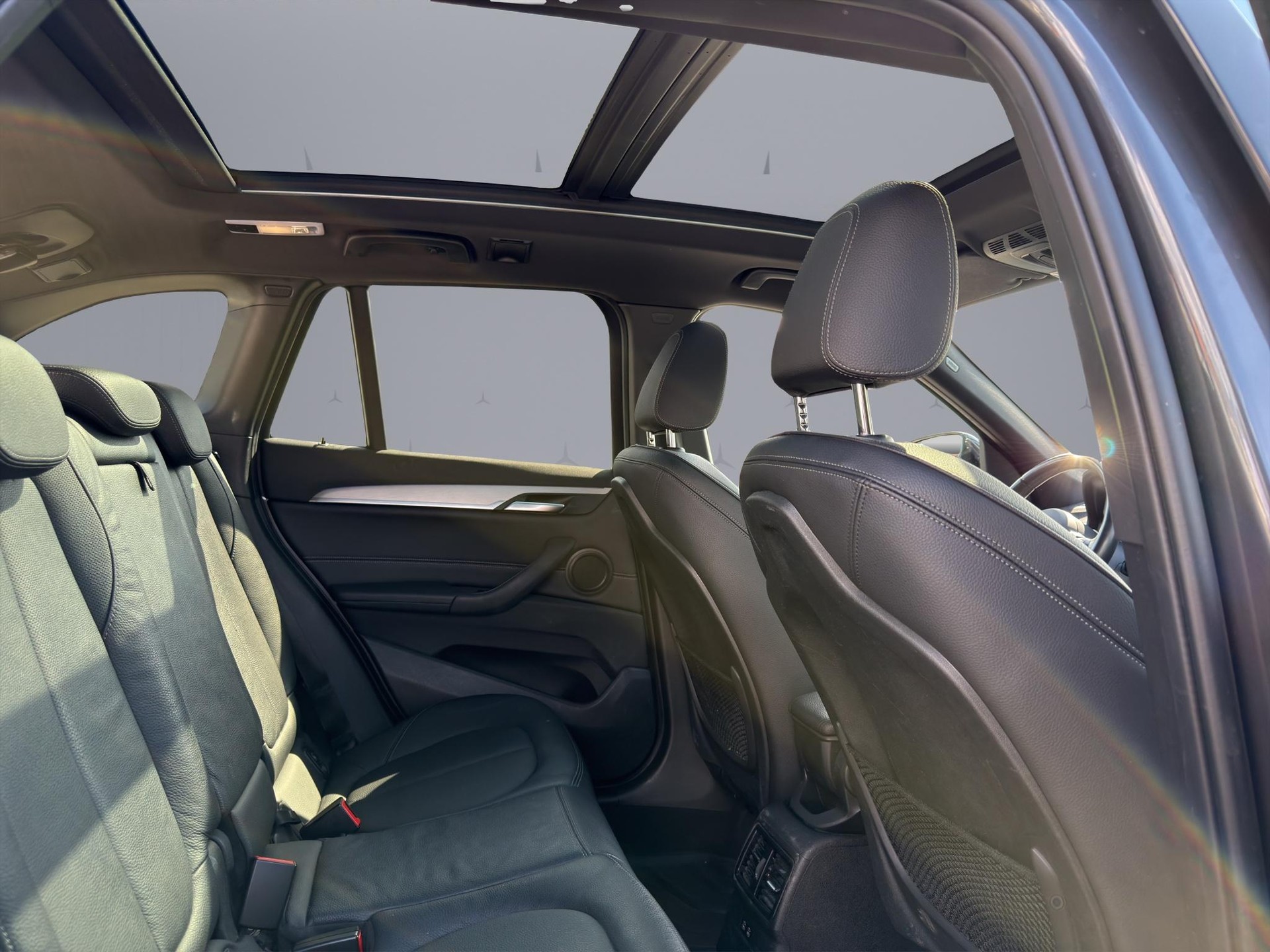 BMW X1 20d xDrive SAG - 17