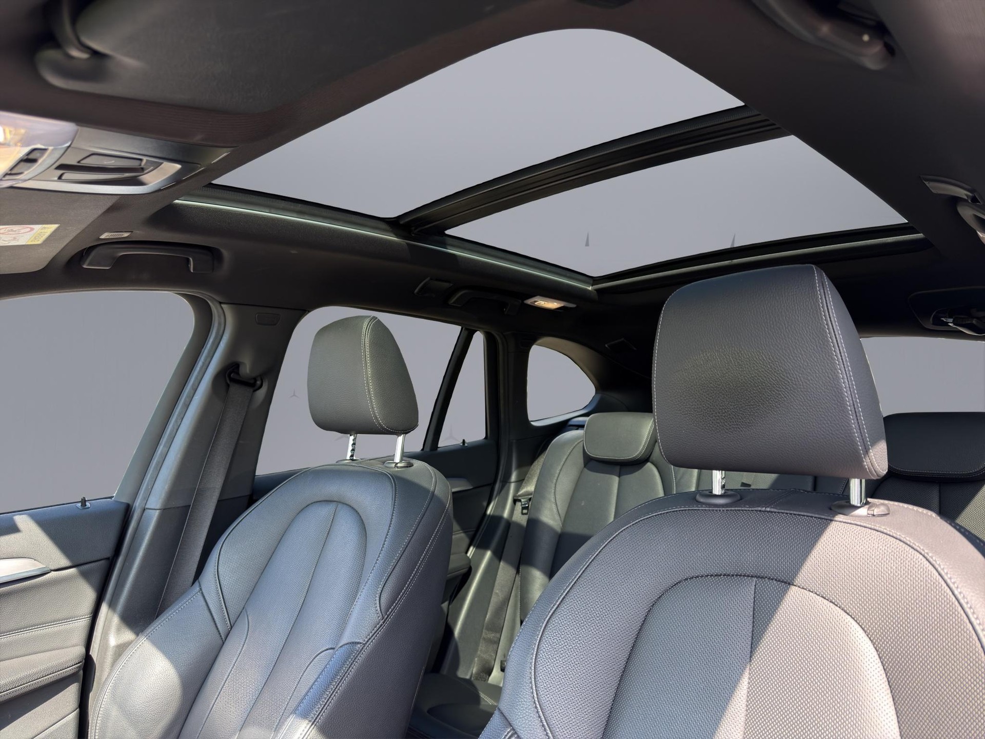 BMW X1 20d xDrive SAG - 11