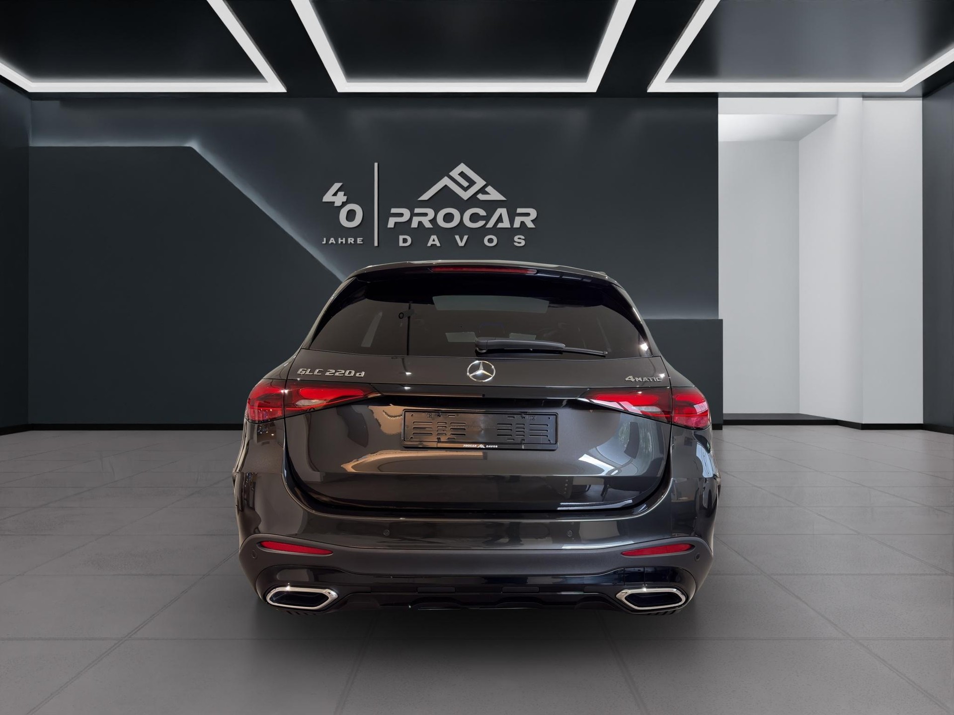 MERCEDES-BENZ GLC 220 d AMG Line 4matic - 2