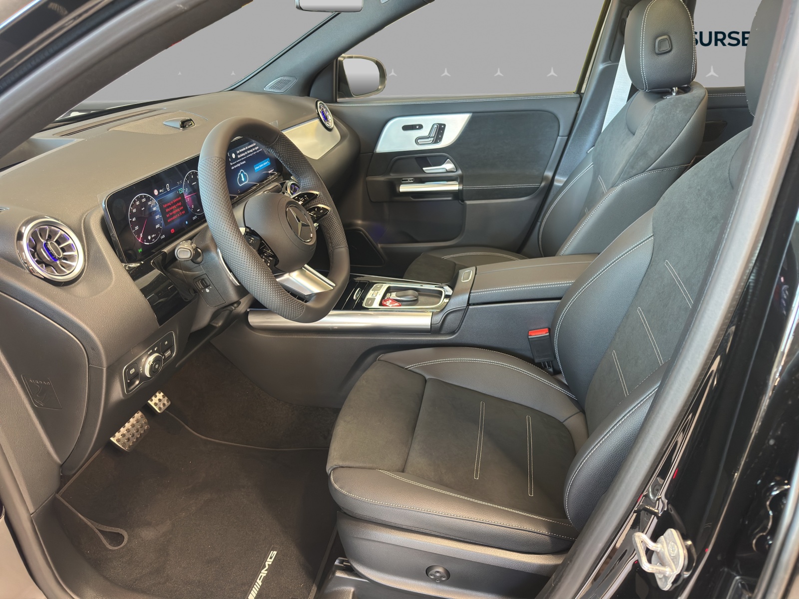 MERCEDES-BENZ GLA 250 4Matic 8G-DCT Swiss Star - 8