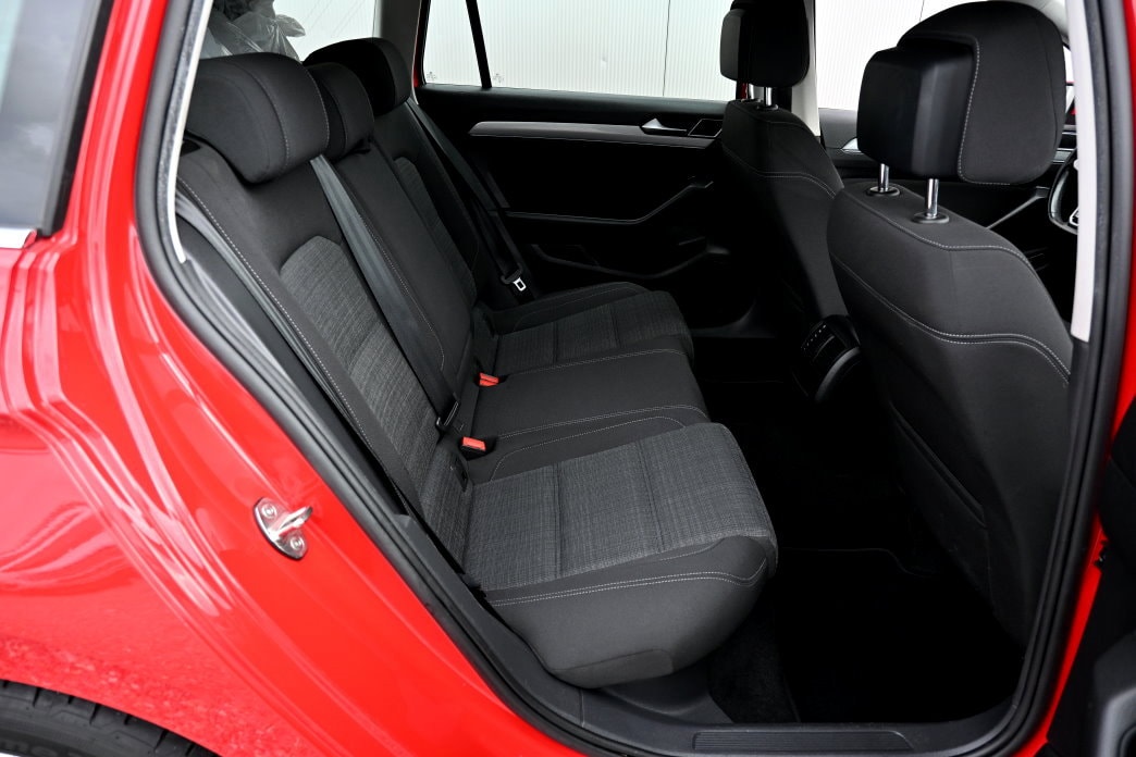 VW Passat 2.0 TDI BMT Business 4Motion DSG - 8