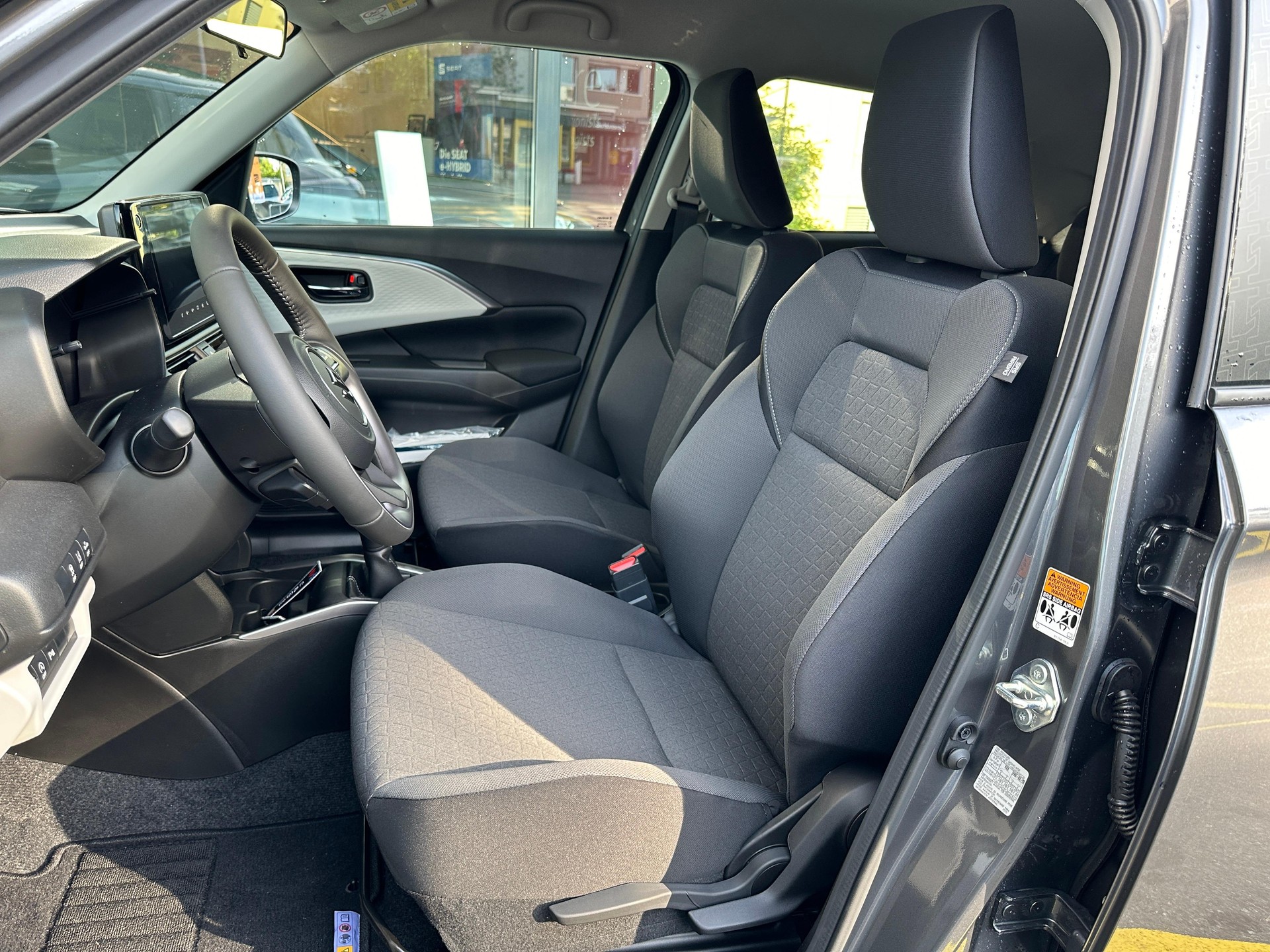 SUZUKI Swift 1.2 1st Edition Top Hybrid 4x4 MY24 - 9