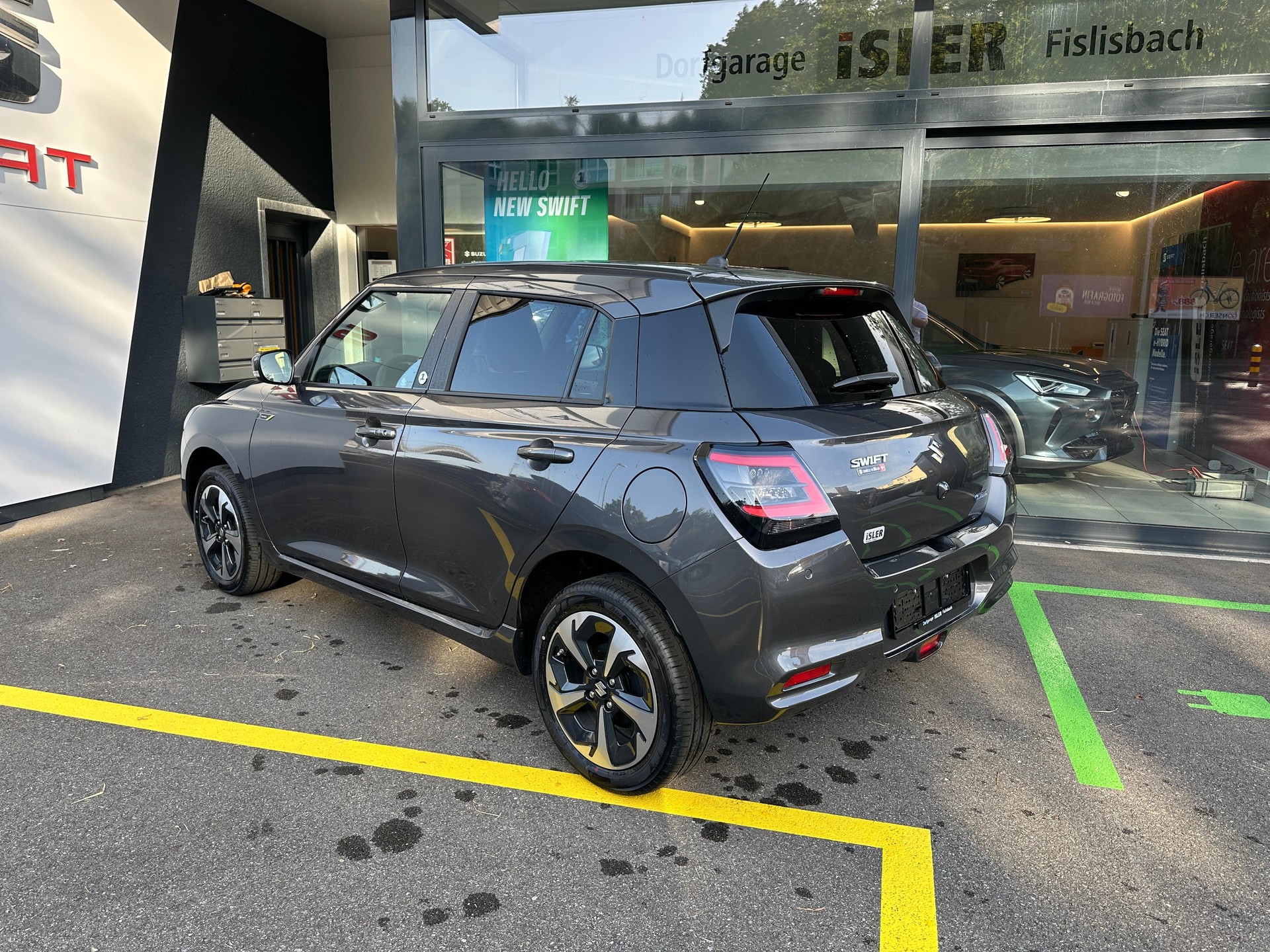 SUZUKI Swift 1.2 1st Edition Top Hybrid 4x4 MY24 - 4