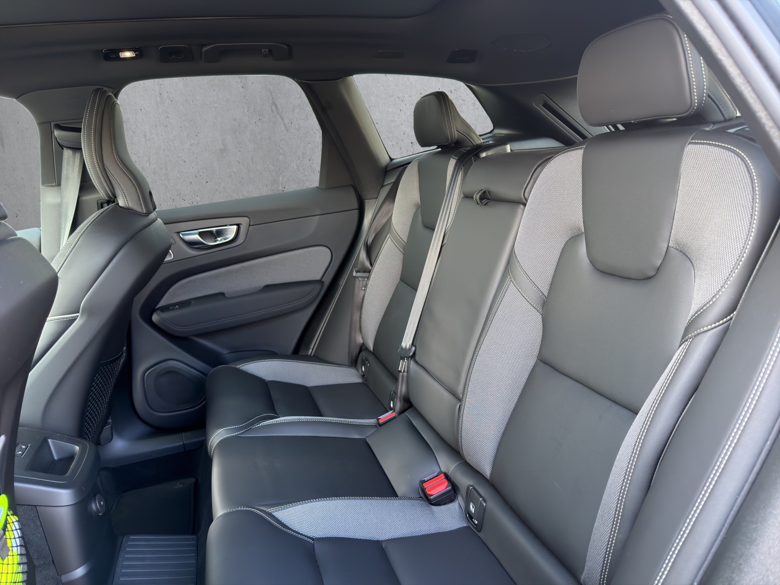 VOLVO XC60 T6 eAWD PluginHybrid Black Edition Geartronic - 15