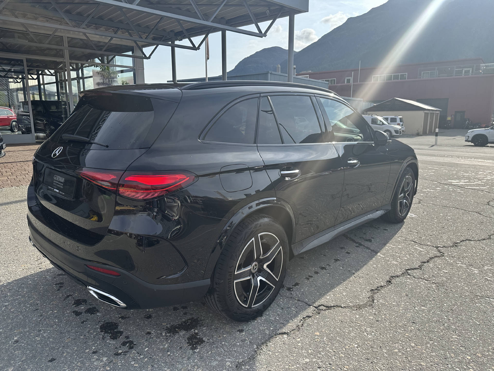 MERCEDES-BENZ GLC 200 AMG Line 4matic - 9