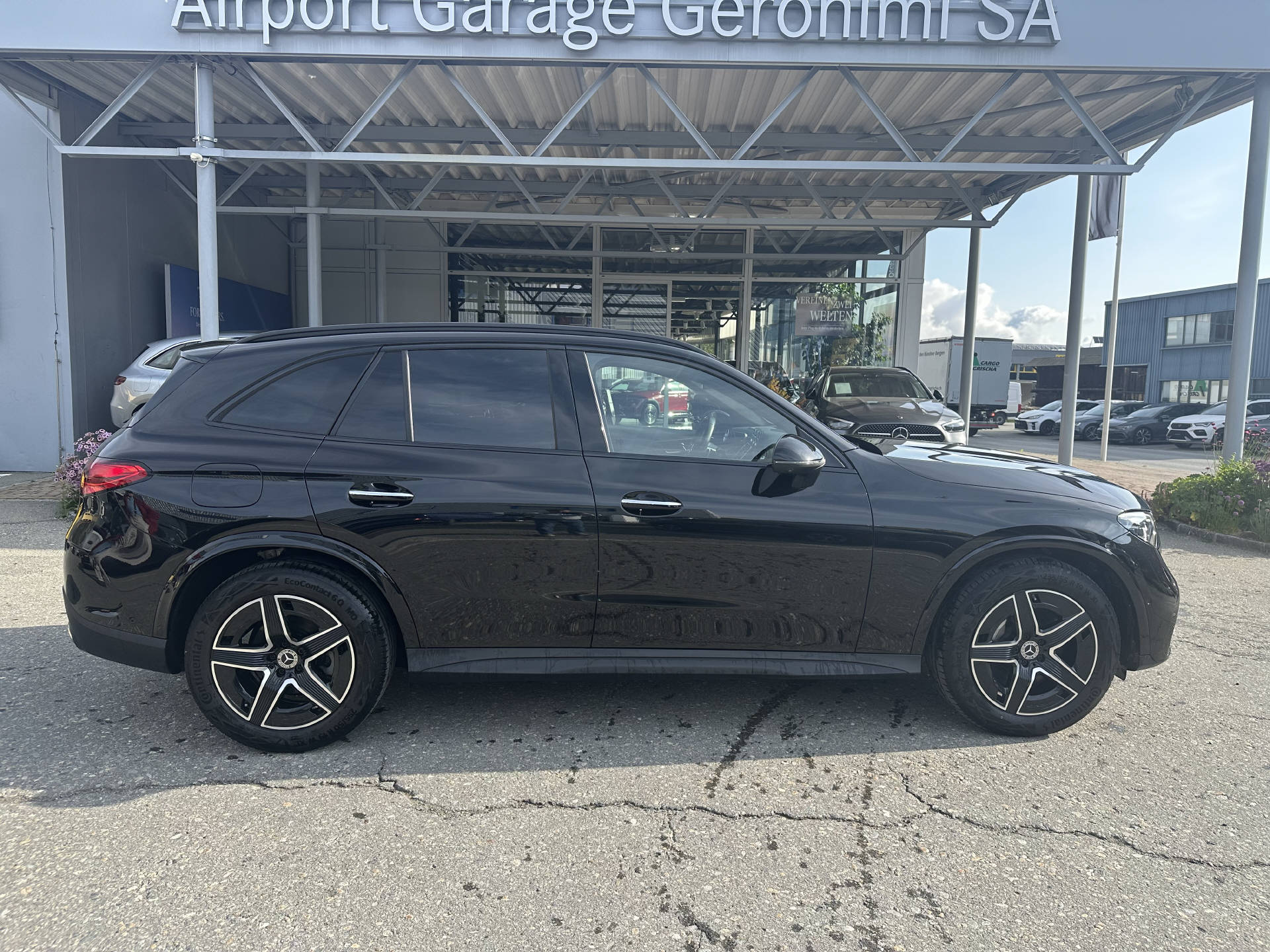 MERCEDES-BENZ GLC 200 AMG Line 4matic - 2