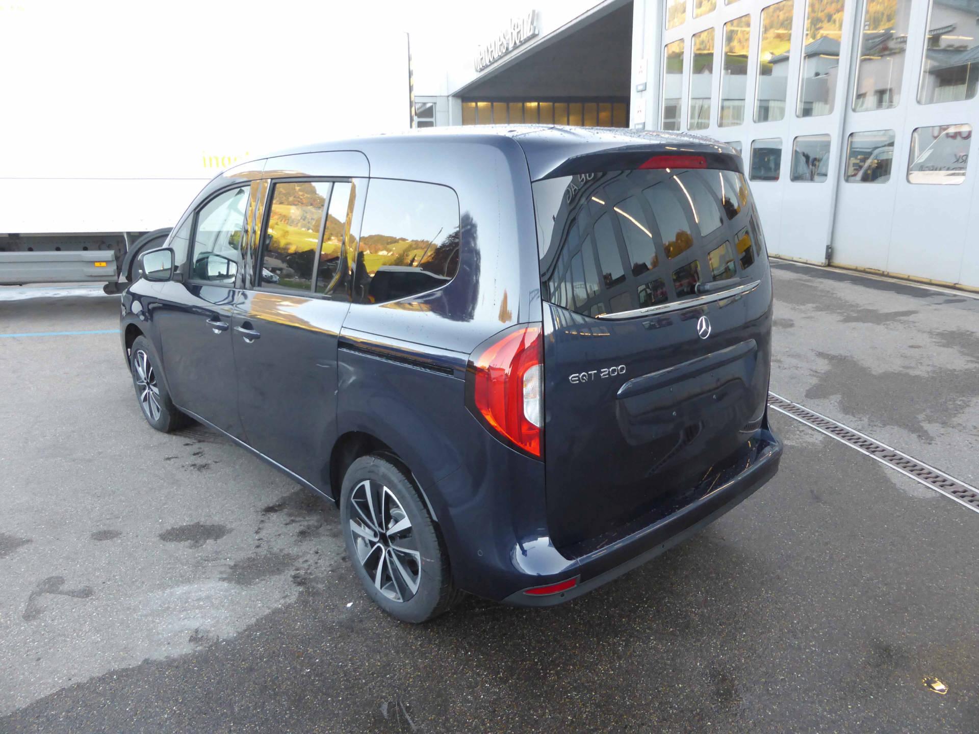 MERCEDES-BENZ Premium Plus Van S - 3