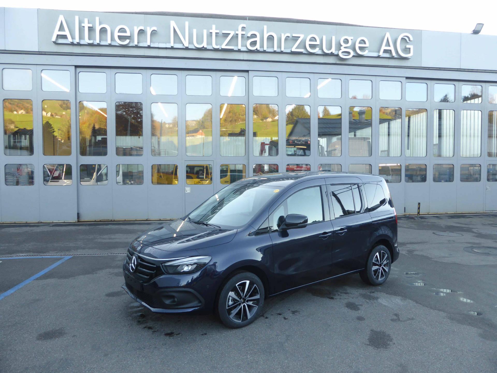 MERCEDES-BENZ Premium Plus Van S