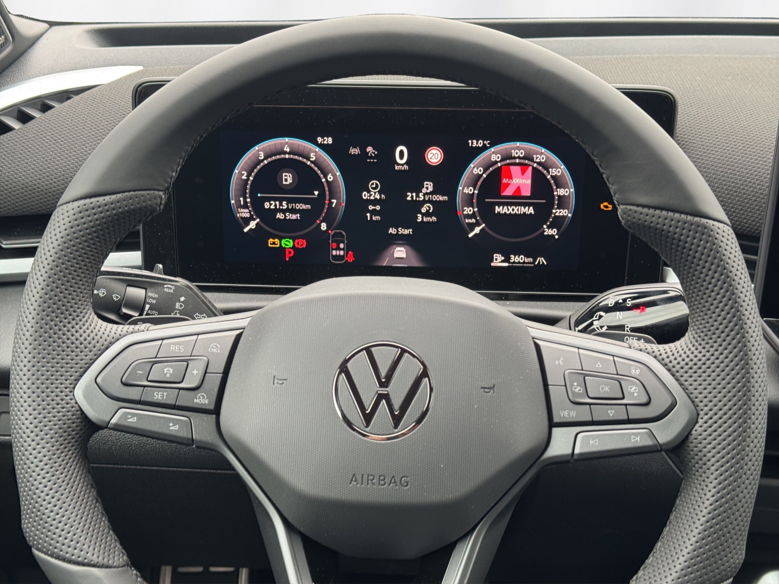 VW T-Roc 1.5 eTSI mHEV R-Line DSG - 8
