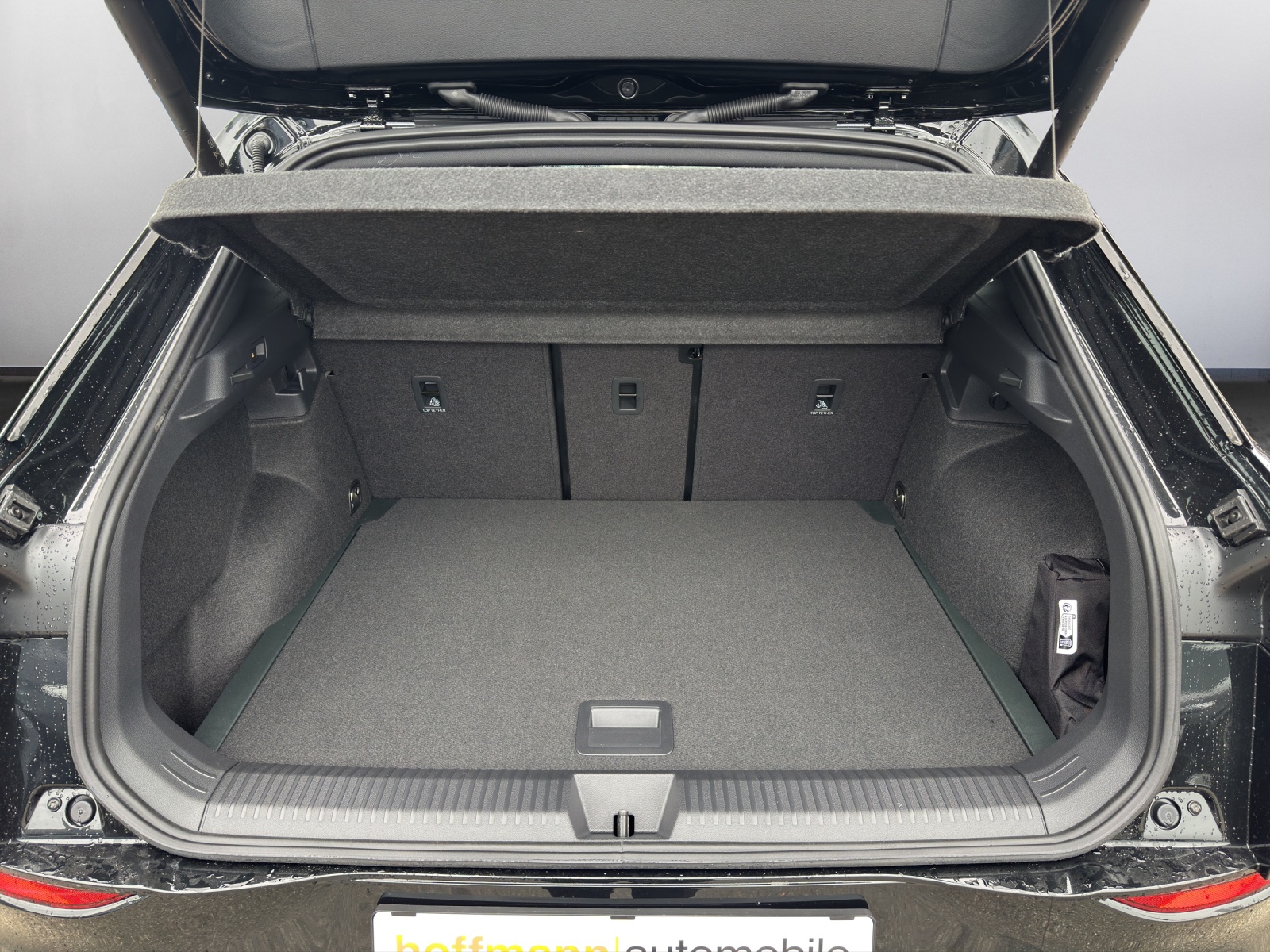 VW T-Roc 1.5 eTSI mHEV R-Line DSG - 12