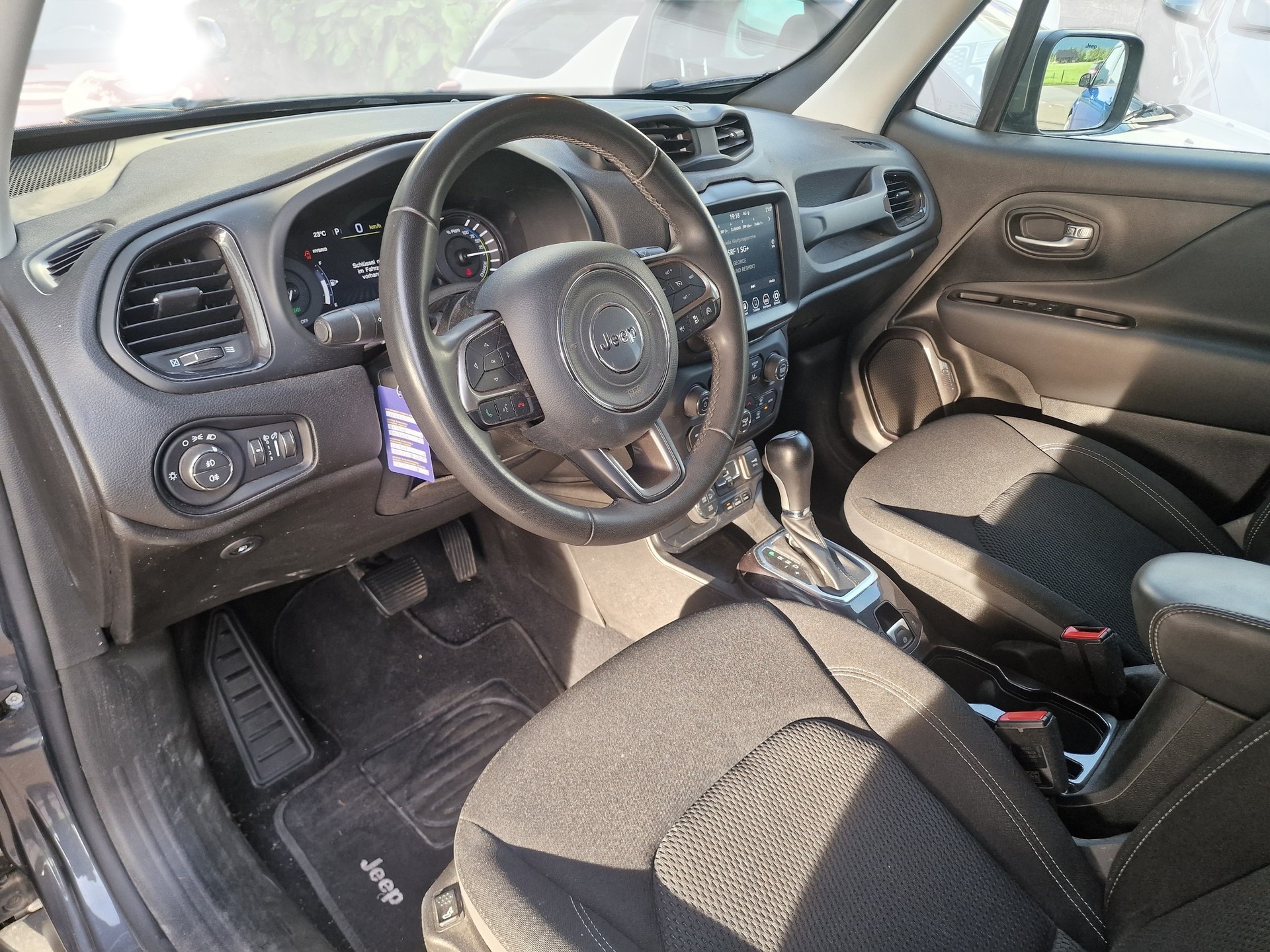 JEEP Renegade 1.3 T PHEV Limited AWD AHK 8xberei 24Mt Gara - 7