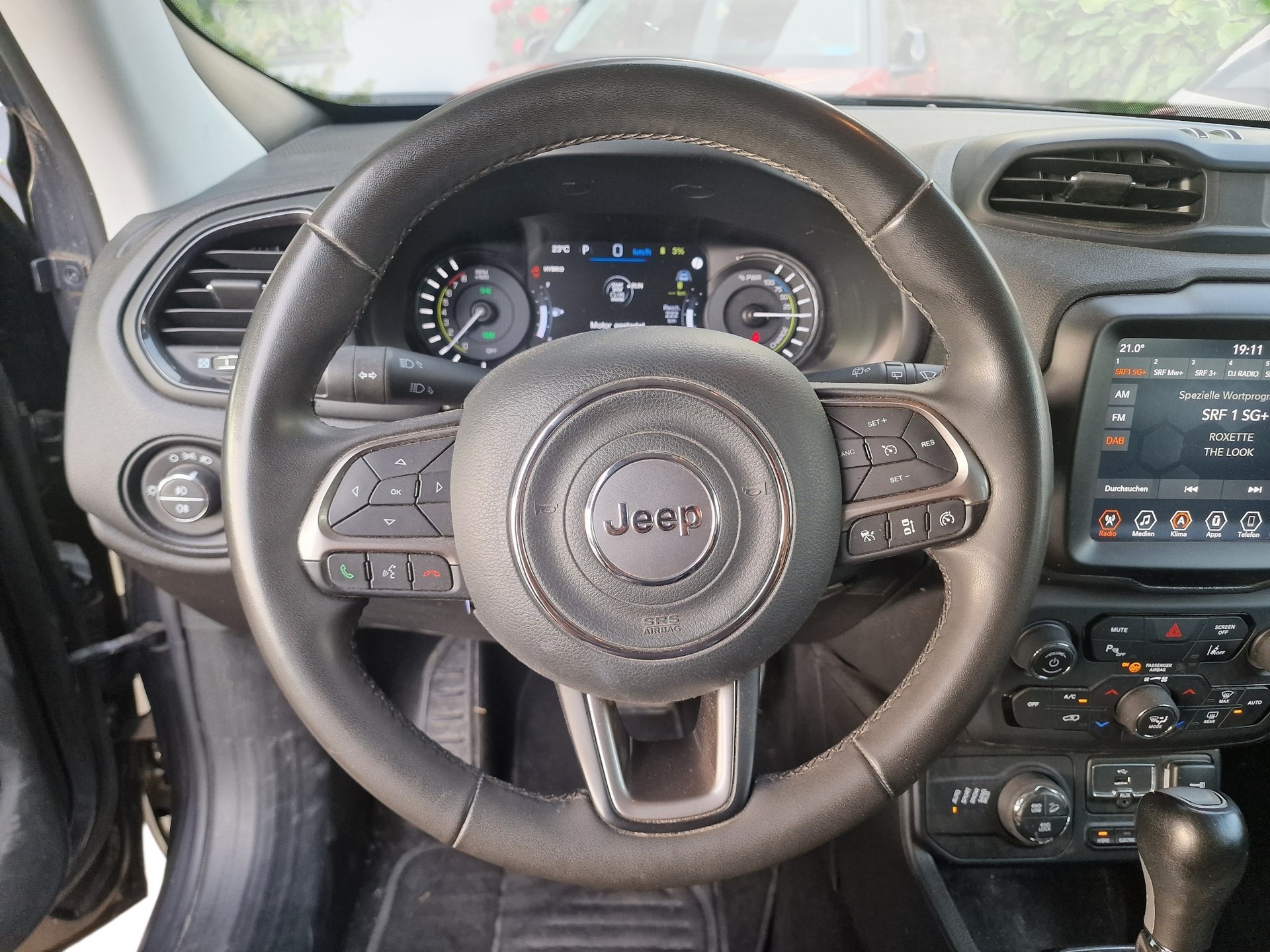 JEEP Renegade 1.3 T PHEV Limited AWD AHK 8xberei 24Mt Gara - 11