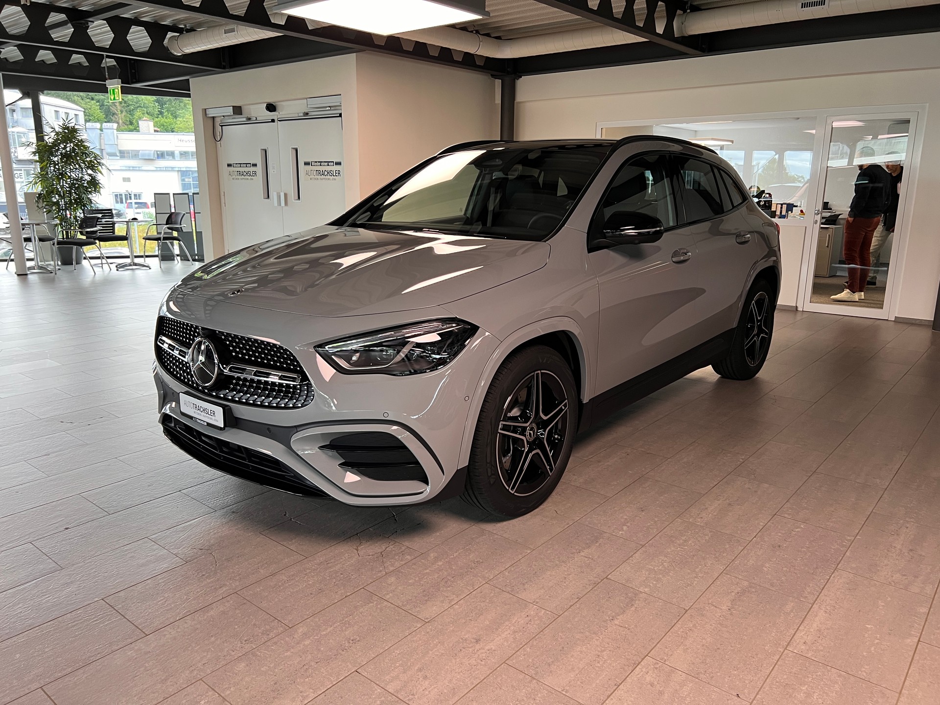 MERCEDES-BENZ GLA 250 4Matic 8G-DCT Swiss Star - 4