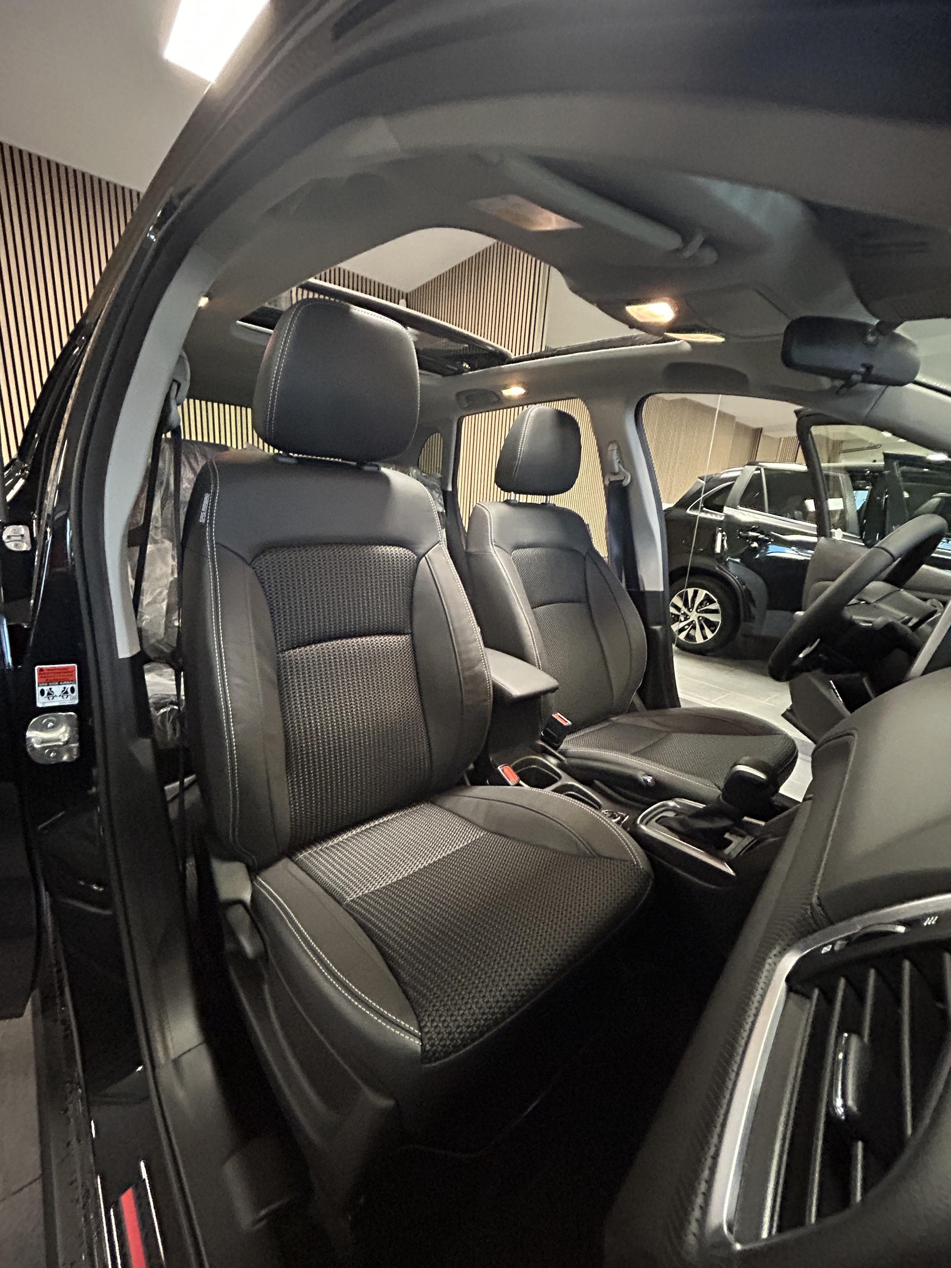 SUZUKI S-Cross 1.4 T Compact Top Hybrid 4x4 4 ROUES HIVER OFFERTES - 17