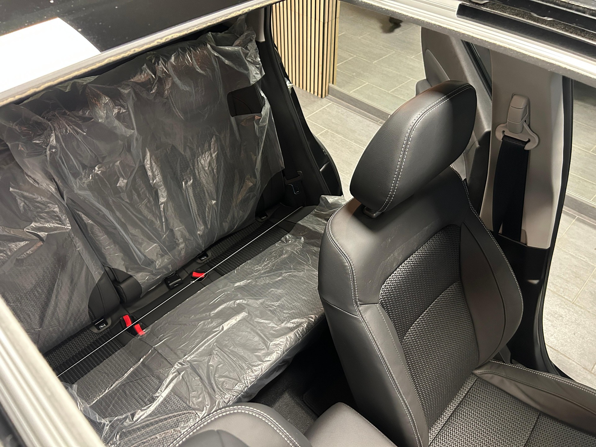 SUZUKI S-Cross 1.4 T Compact Top Hybrid 4x4 4 ROUES HIVER OFFERTES - 3