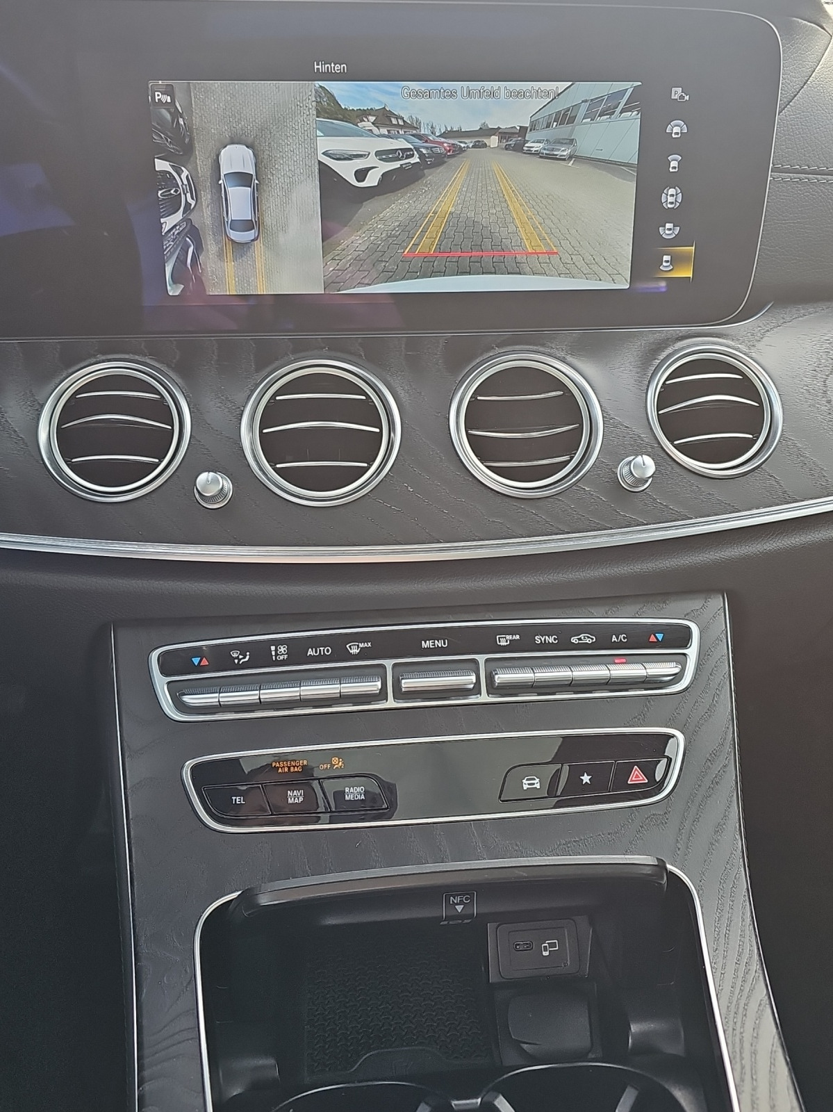 MERCEDES-BENZ AMG E 53 4Matic+ Speedshift 9G-TCT - 12