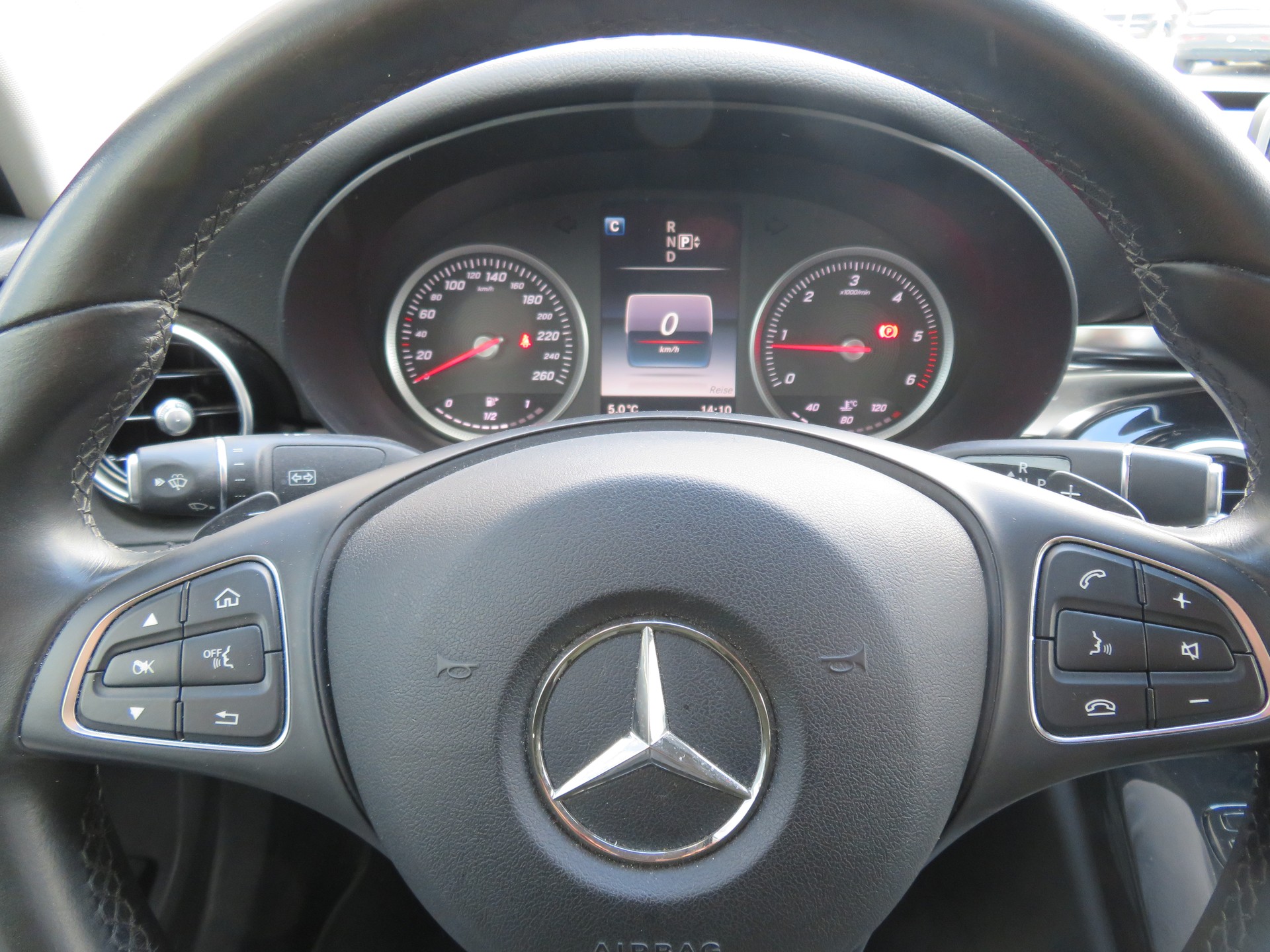 MERCEDES-BENZ C 220 BlueTEC Avantgarde 7G-Tronic - 7