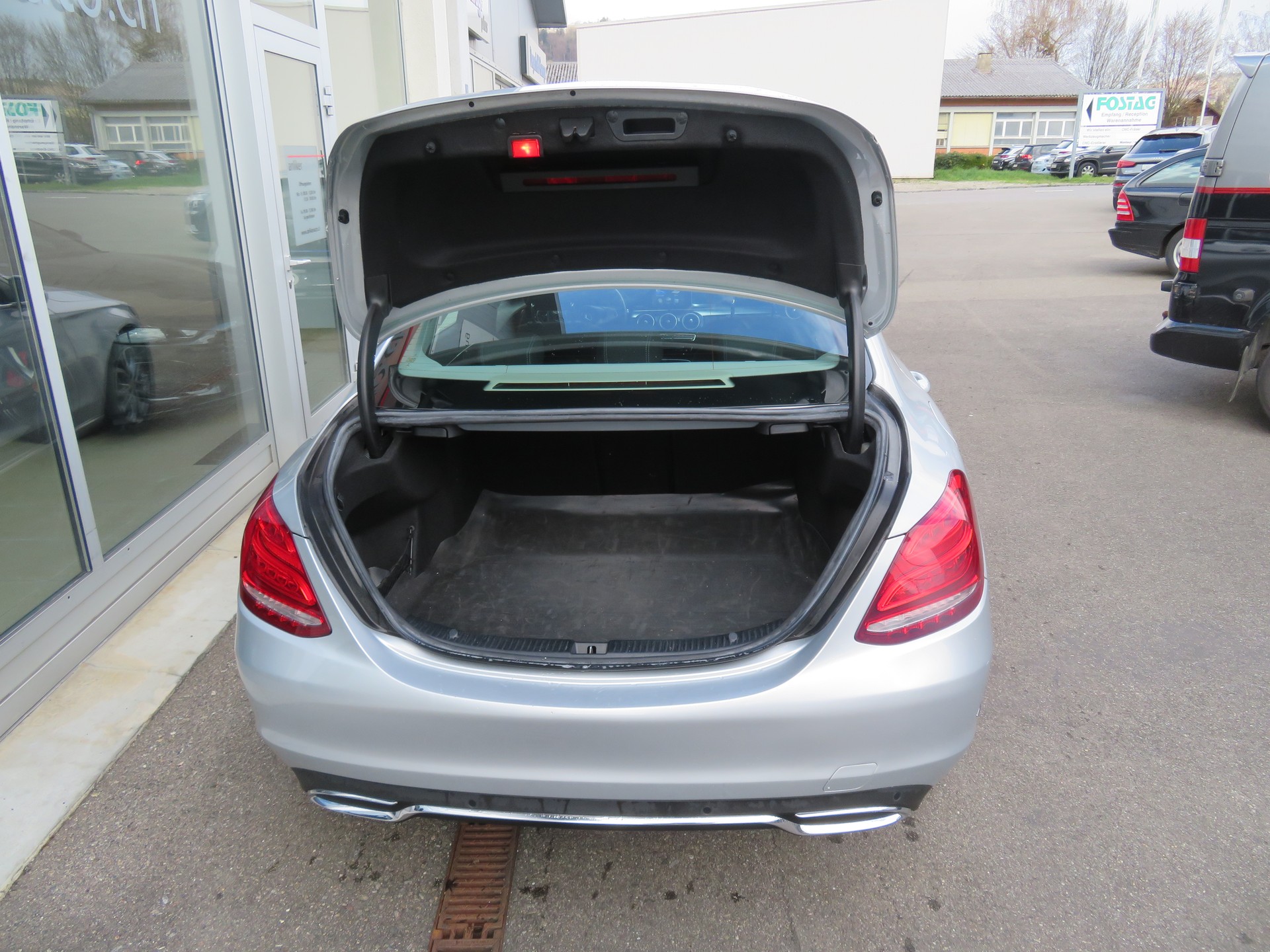 MERCEDES-BENZ C 220 BlueTEC Avantgarde 7G-Tronic - 4