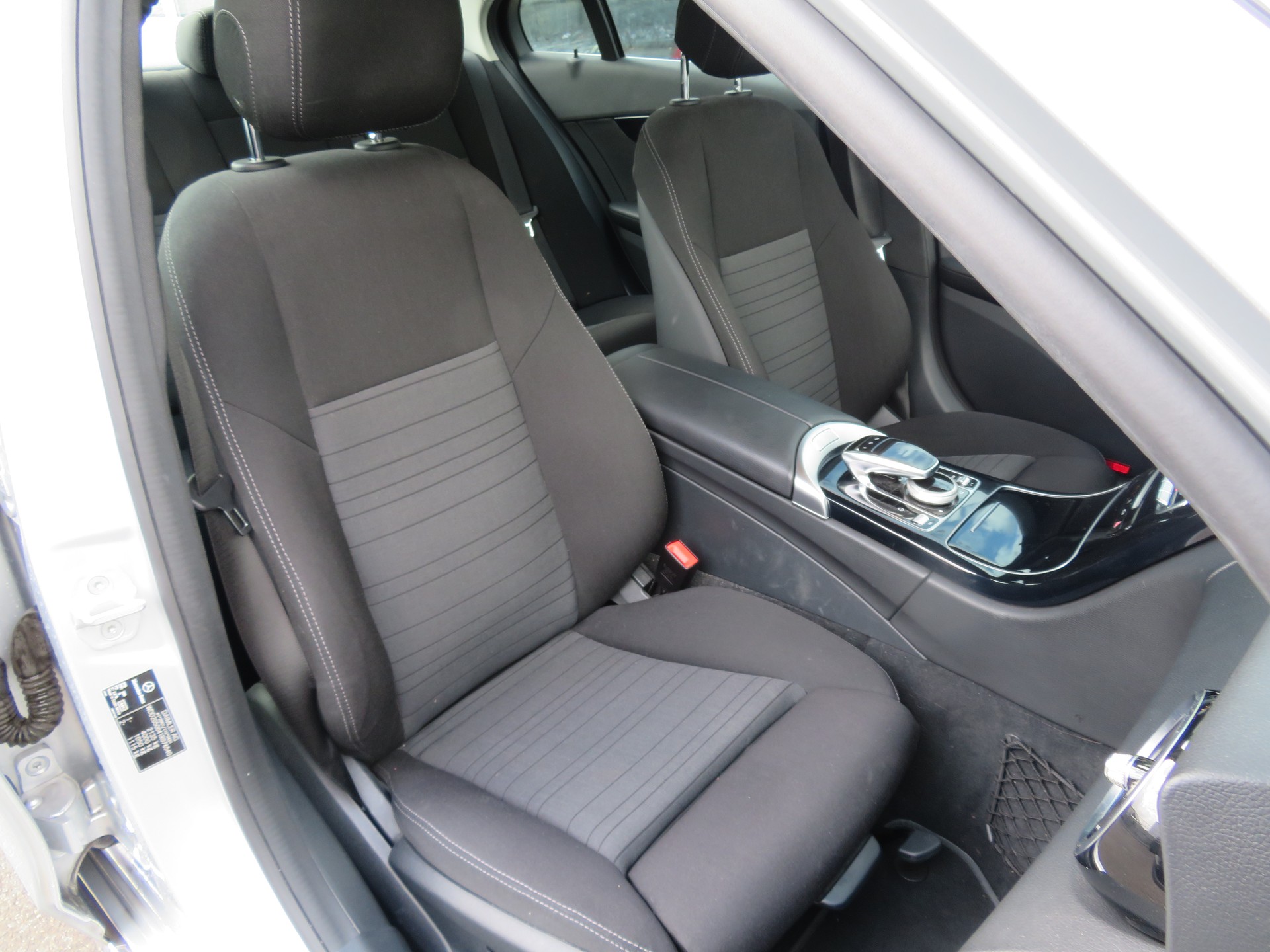 MERCEDES-BENZ C 220 BlueTEC Avantgarde 7G-Tronic - 9