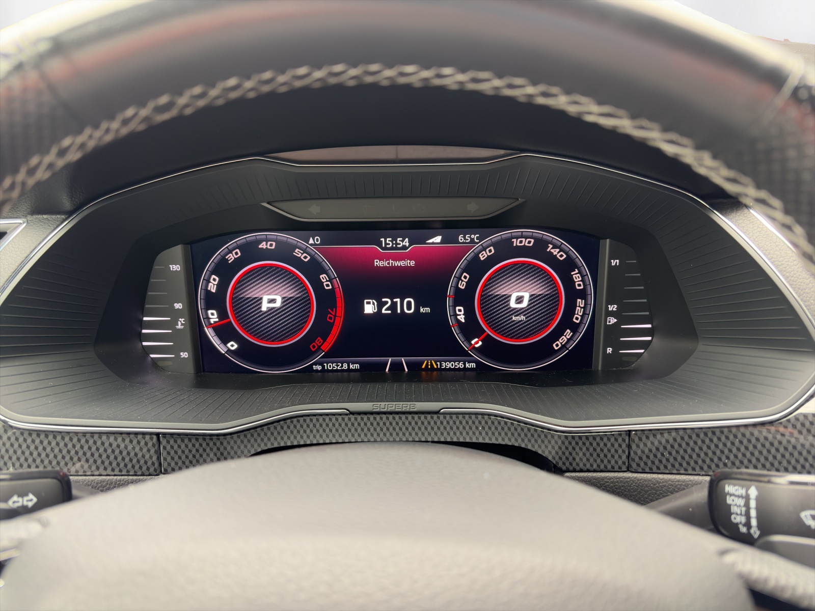 SKODA Superb Combi 2.0 TSI SportLine+ DSG 4x4 - 8