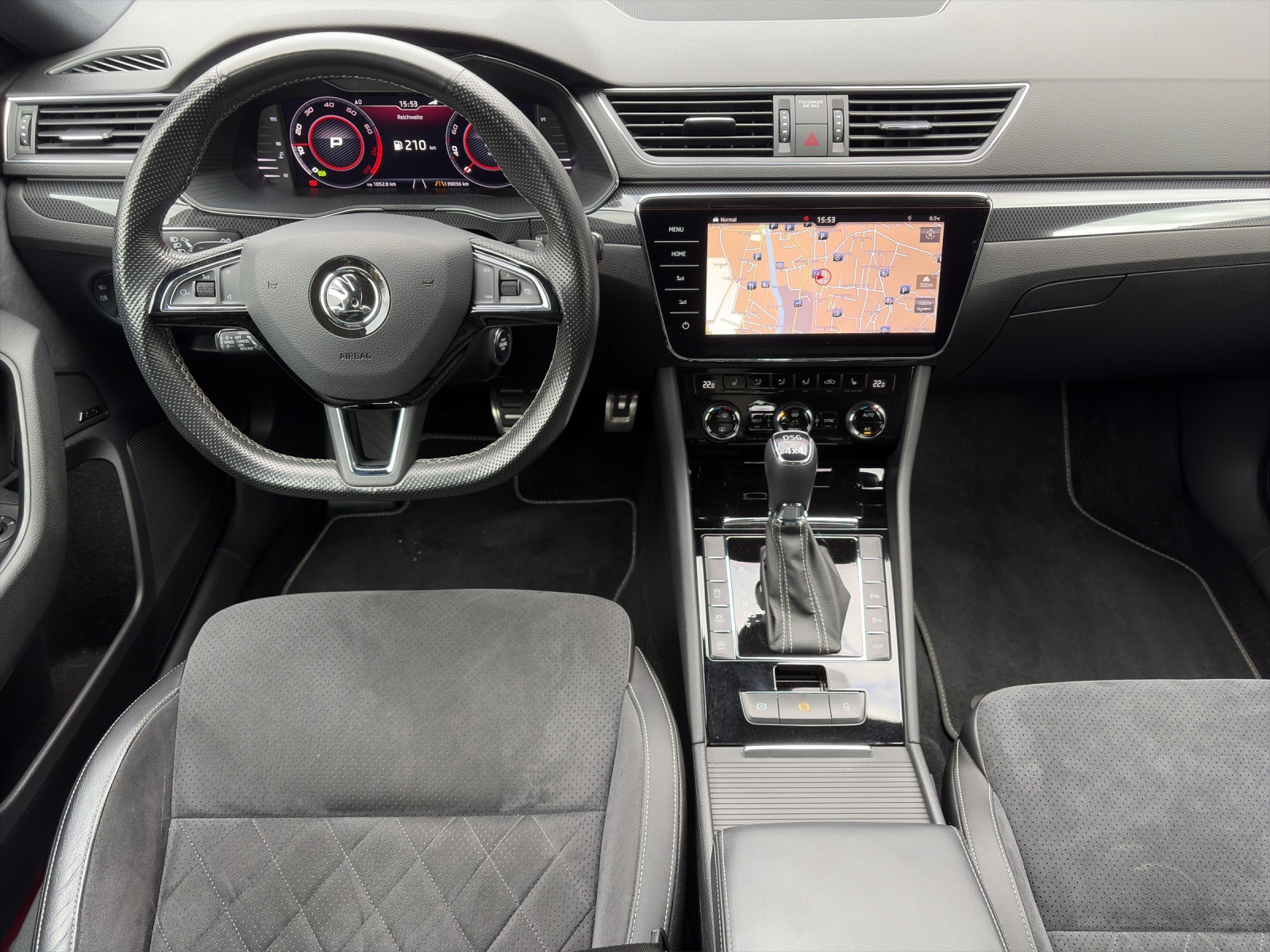 SKODA Superb Combi 2.0 TSI SportLine+ DSG 4x4 - 7