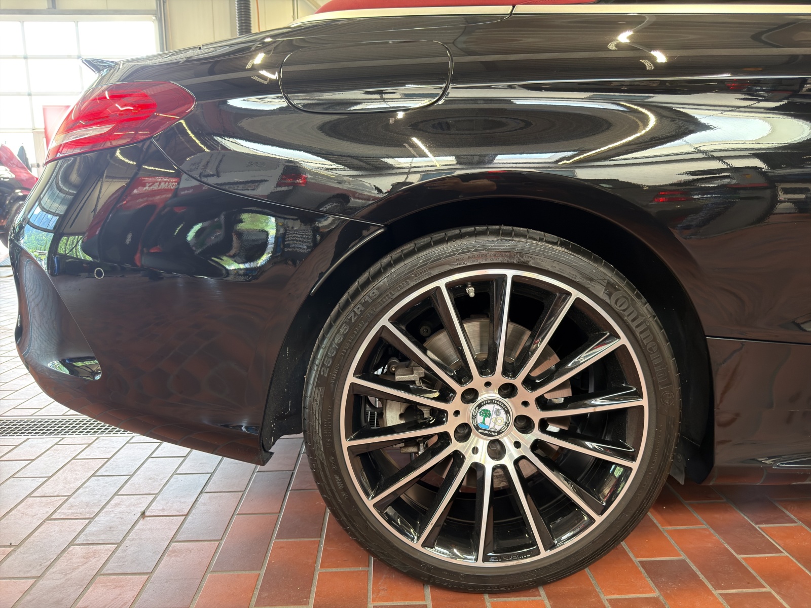 MERCEDES-BENZ C 43 AMG 4Matic - 24