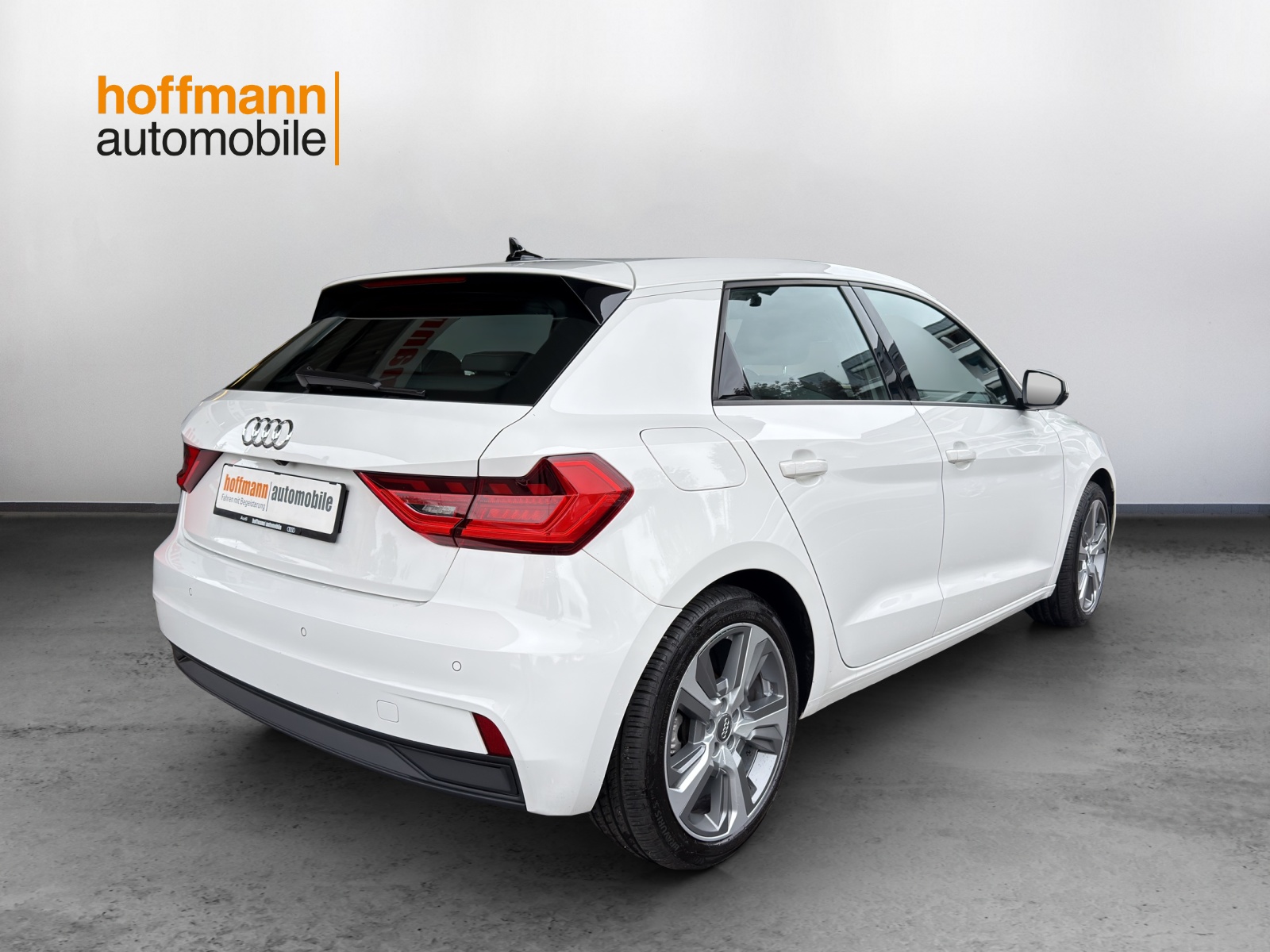 AUDI A1 Sportback 30 TFSI Attraction S-tronic - 4