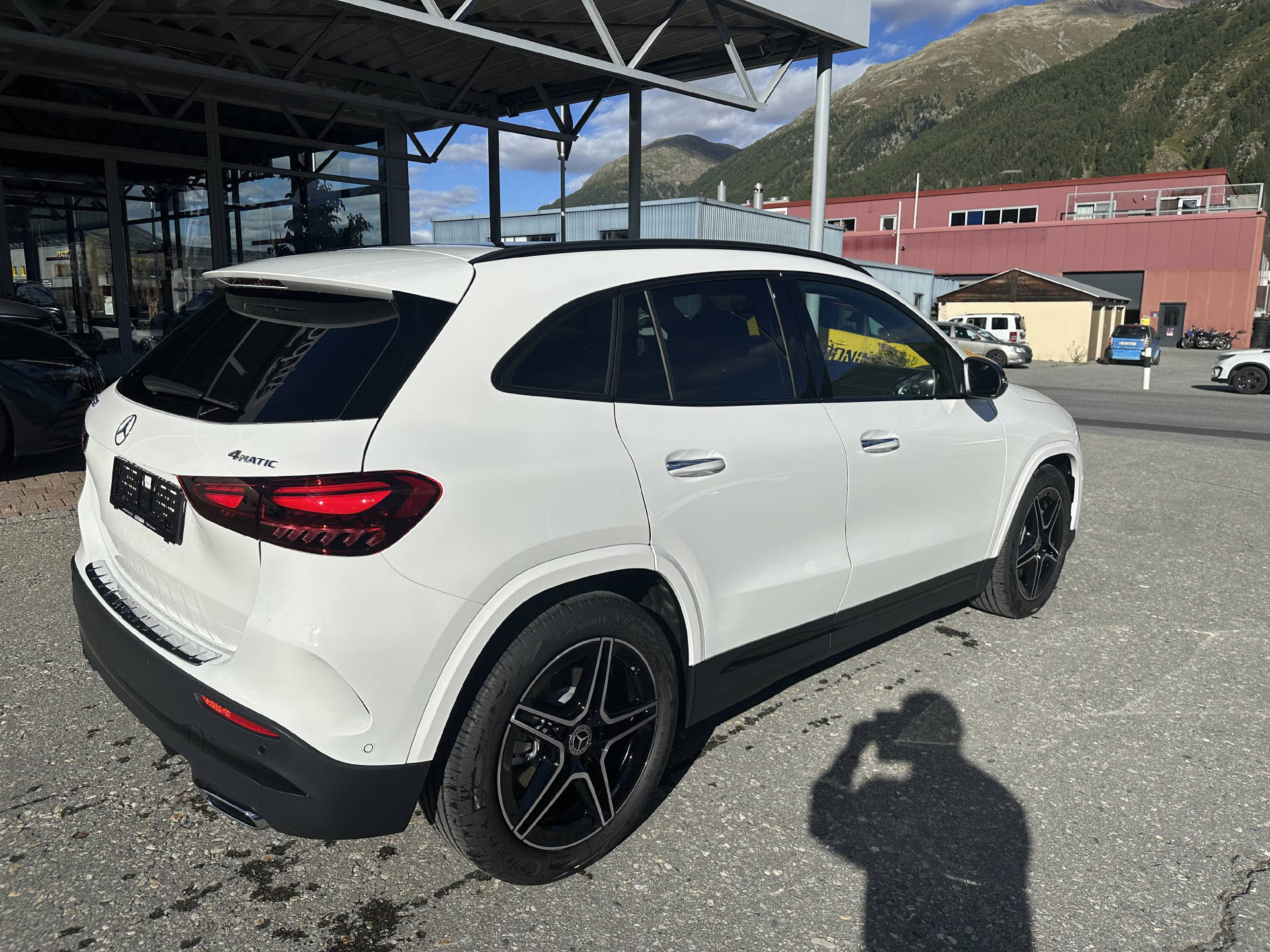 MERCEDES-BENZ GLA 250 Swiss Star AMG Line 4matic - 9