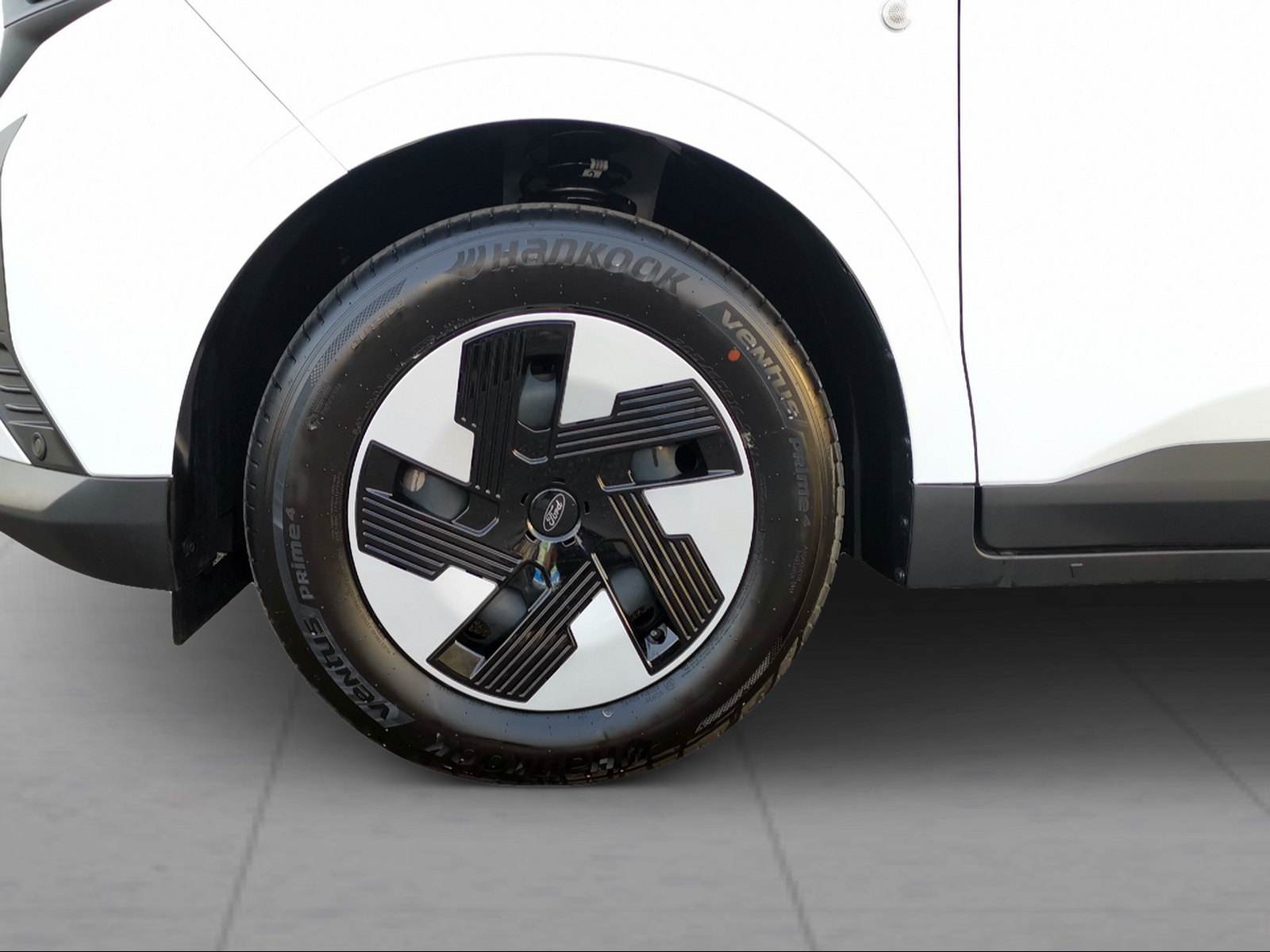 FORD E-Transit Courier Van Trend - 13