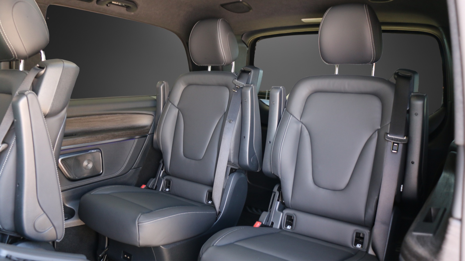 MERCEDES-BENZ V 300 d EXCLUSIVE Swiss Edition - 12