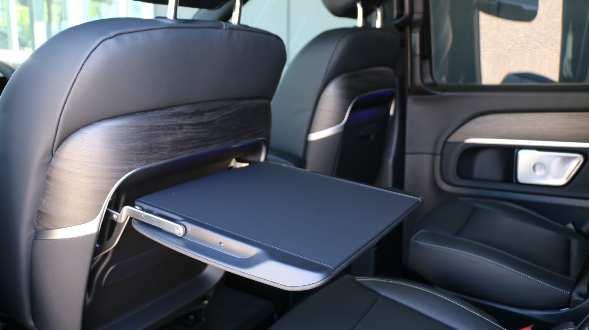 MERCEDES-BENZ V 300 d EXCLUSIVE Swiss Edition - 13