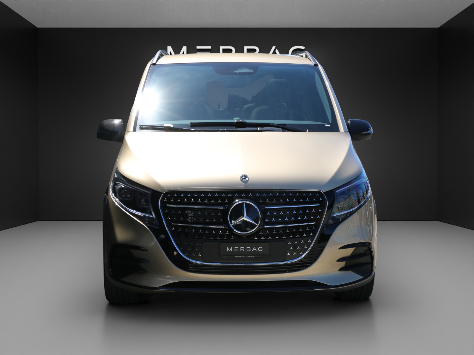 MERCEDES-BENZ V 300 d EXCLUSIVE Swiss Edition - 29
