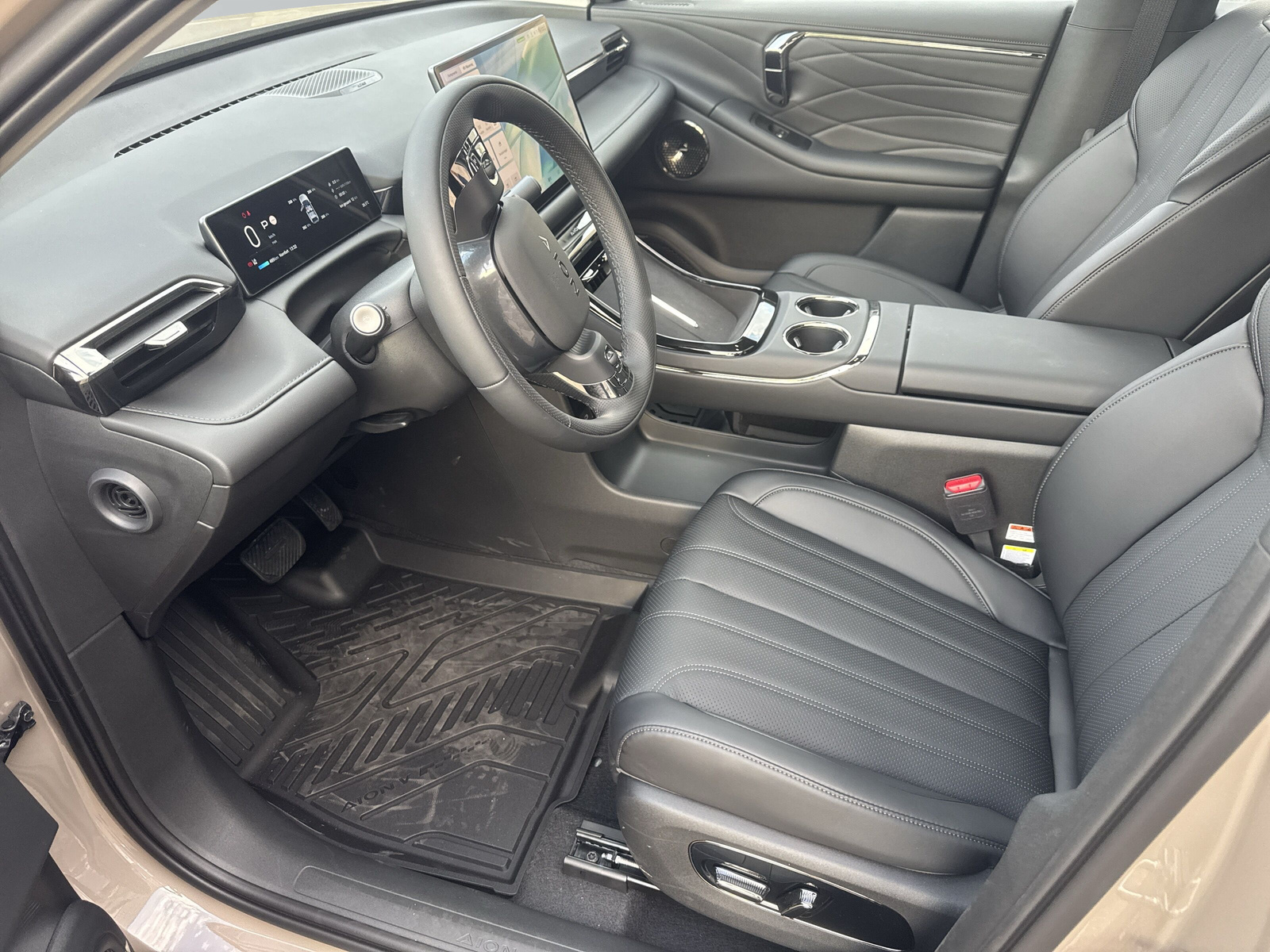 GAC AION V - 8