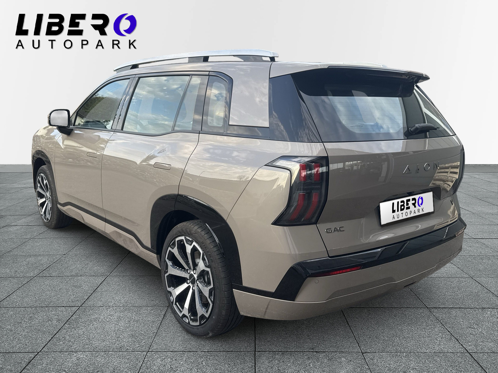 GAC AION V - 3