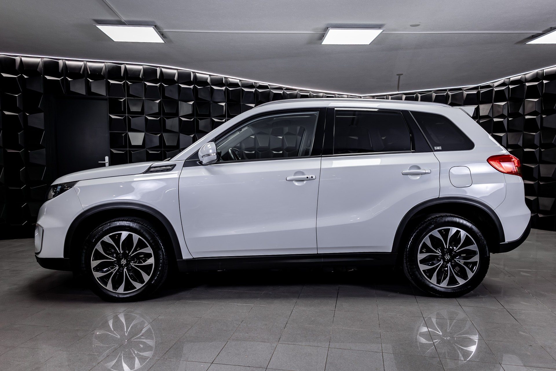 SUZUKI SUZUKI Vitara 1.6 VVT Sergio Cellano Top 4x4 - 2