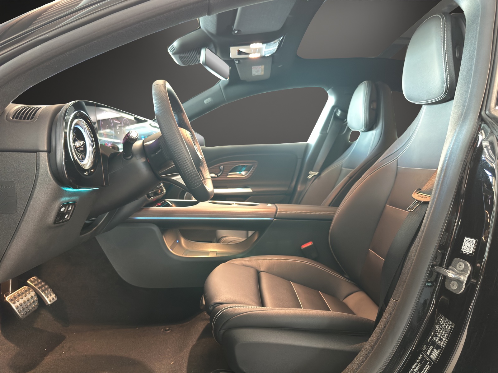 MERCEDES-BENZ CLA 350+ 85 kWh EQ - 9