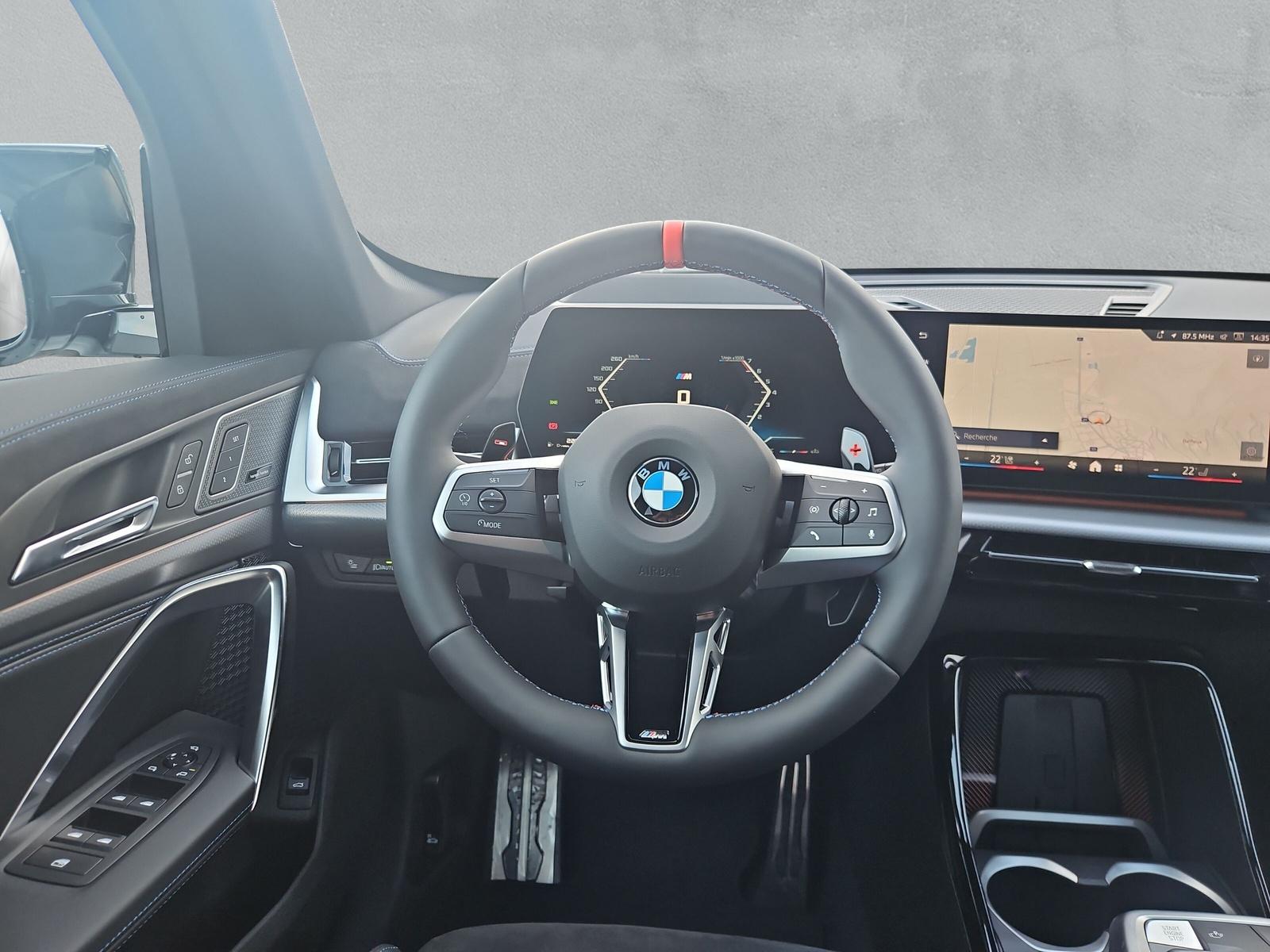 BMW X1 xDriveM35i - 16