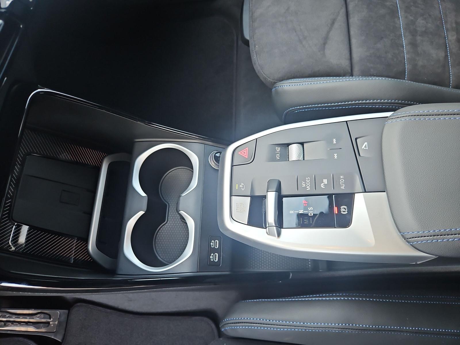 BMW X1 xDriveM35i - 24