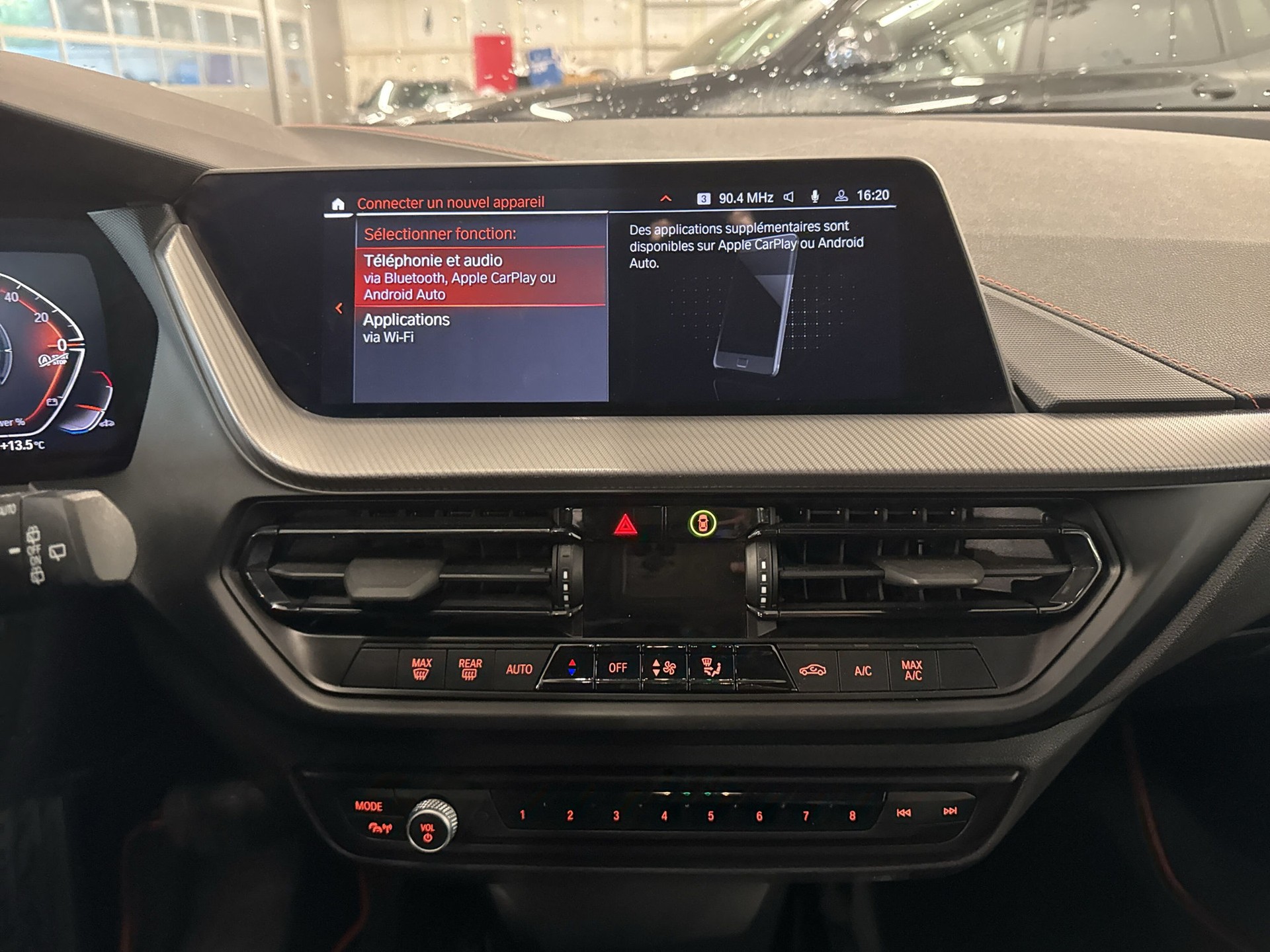 BMW 118i Sport Line Steptronic - 11