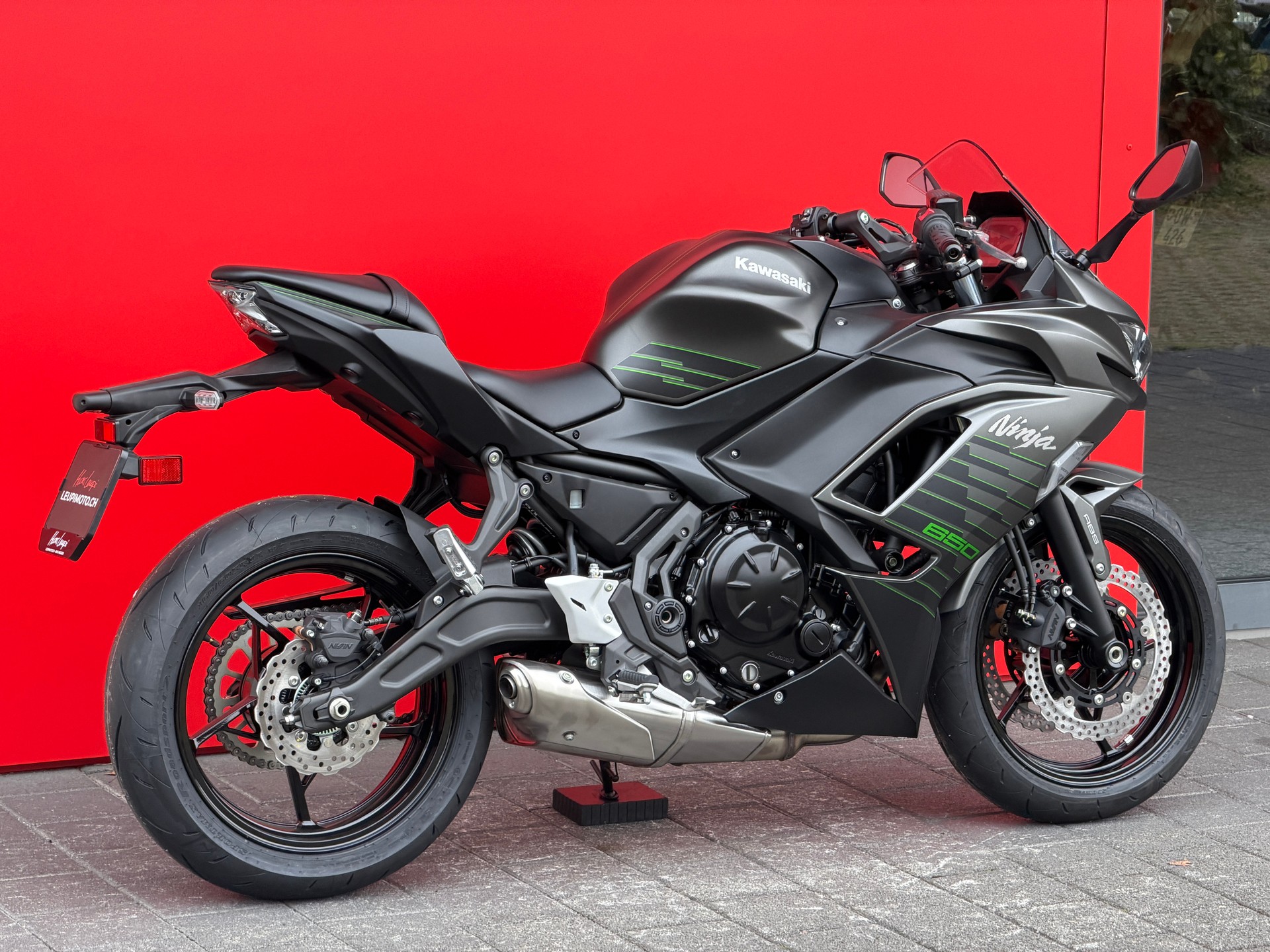 KAWASAKI Ninja 650 - 6